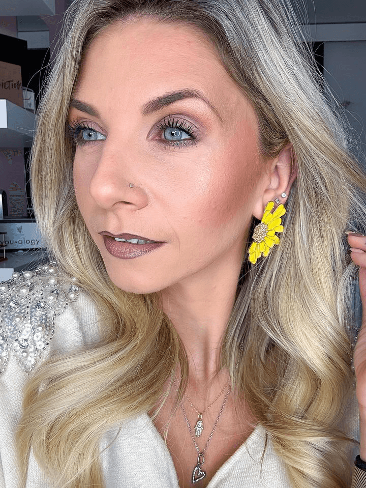 Boucles d’oreilles HILLARY fleurs pétales jaunes - Créations Uniques