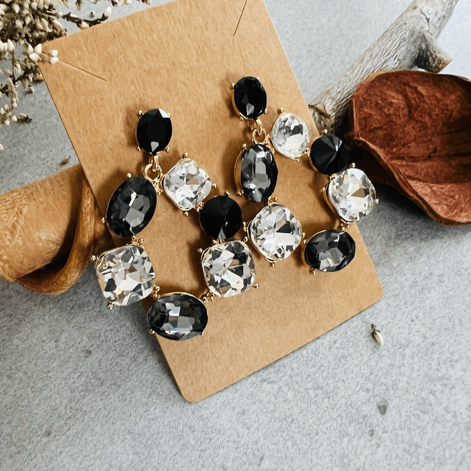 Boucles d’oreilles VALERIANNE style brillant noir et blanc - Créations Uniques