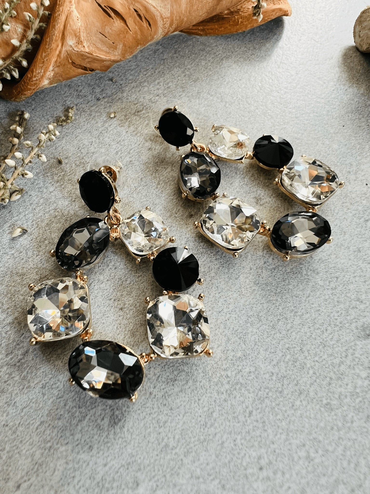 Boucles d’oreilles VALERIANNE style brillant noir et blanc - Créations Uniques