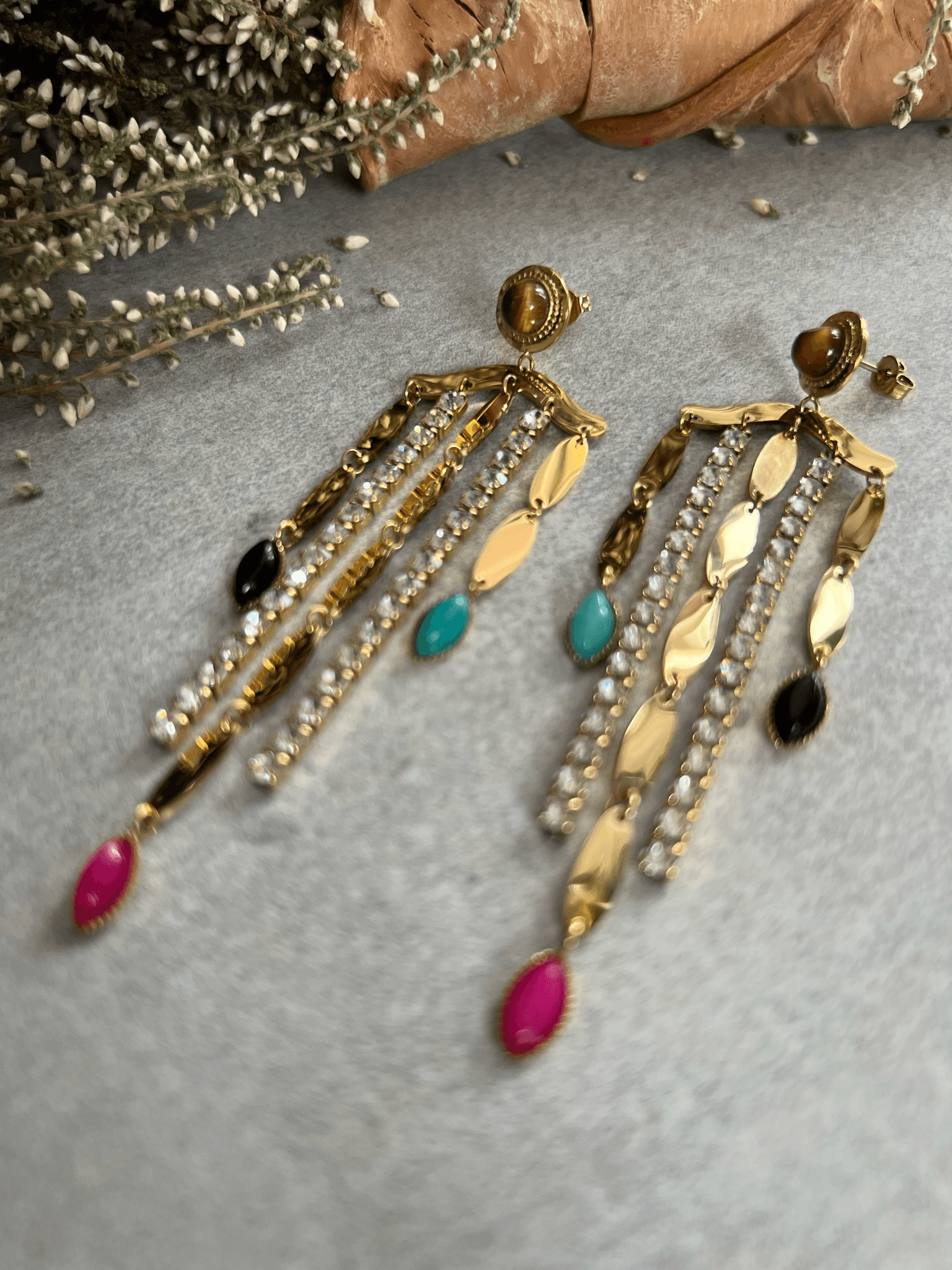 Boucles d’oreilles chic OMBELINE pendantes , brillantes et strass - Créations Uniques