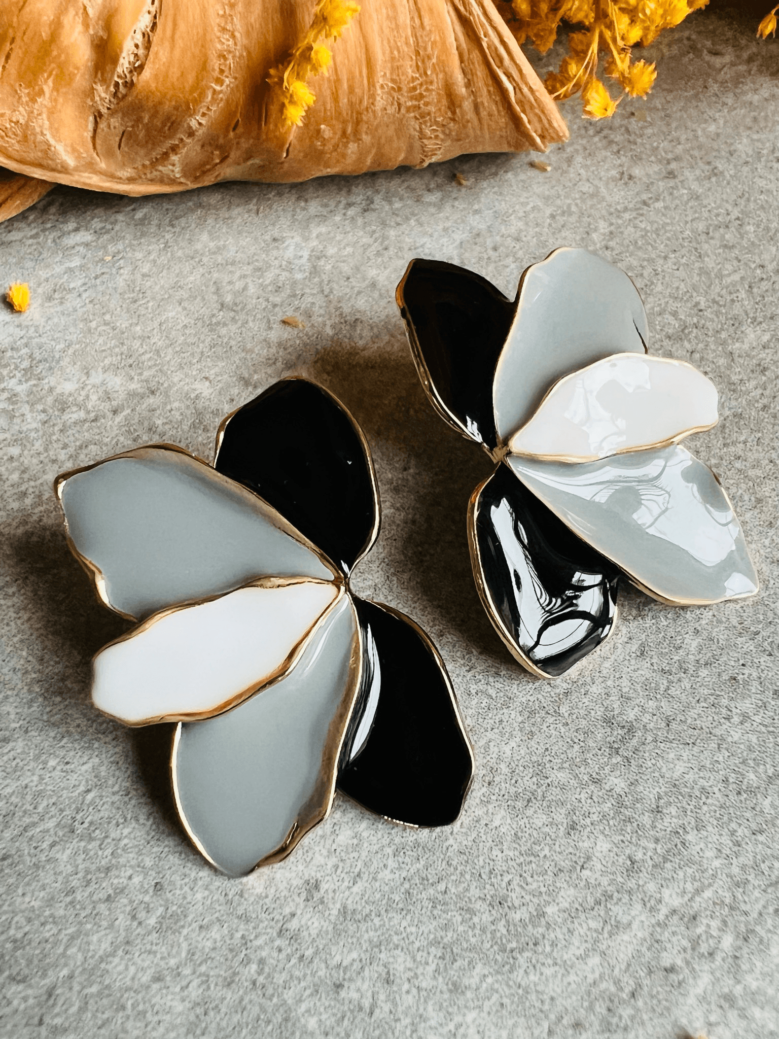 Boucles d’oreilles FLEUR pétales tricolores - Créations Uniques