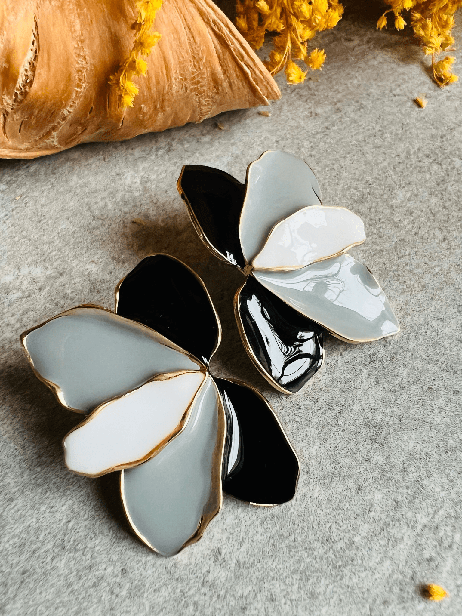 Boucles d’oreilles FLEUR pétales tricolores - Créations Uniques