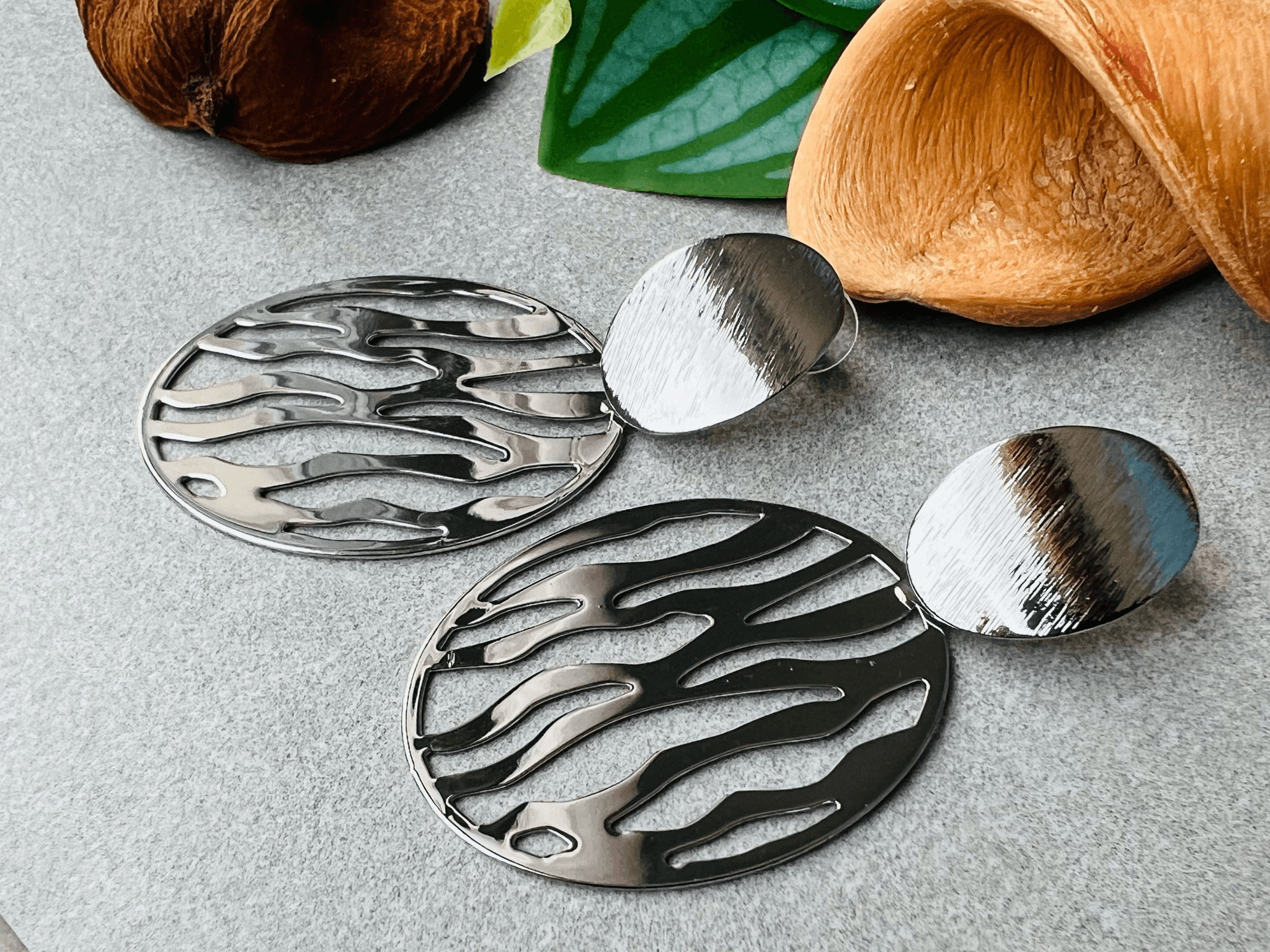 Boucles d’oreilles MARILOU 2 ovale zébré argenté - Créations Uniques