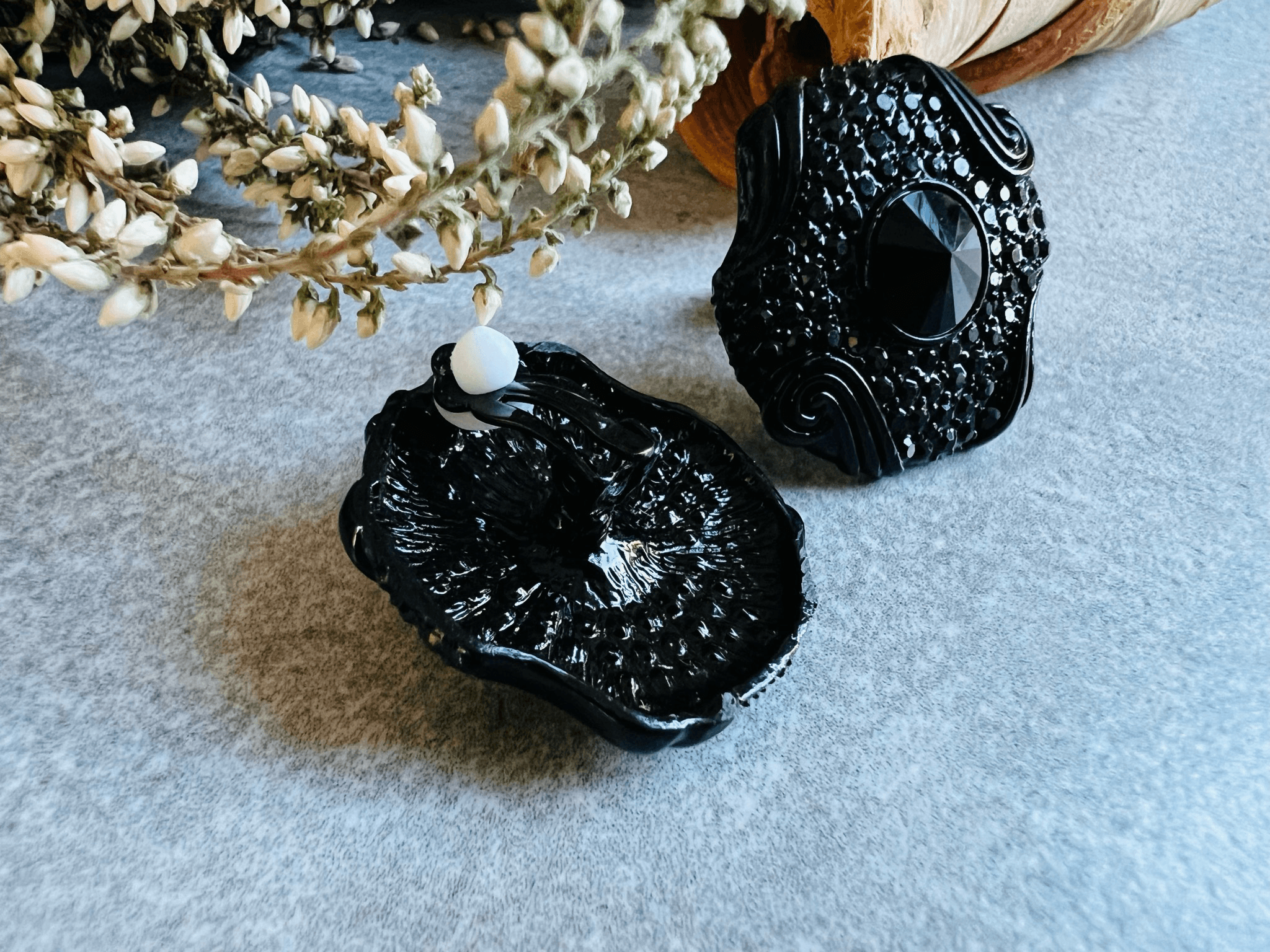 Clips MARY-LINE chic et élégantes, strass noirs - Créations Uniques