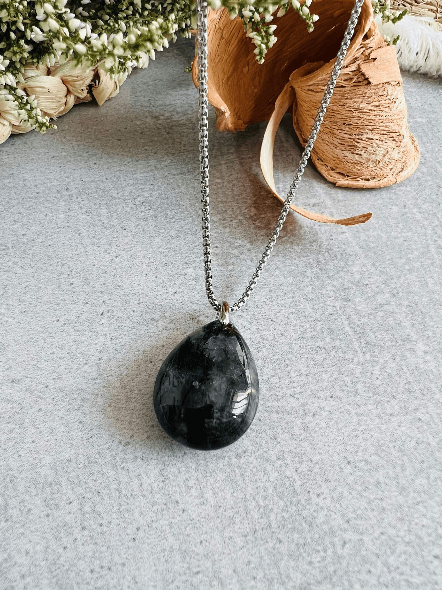 Collier pendentif QUARTZ TOURMALINE - Créations Uniques