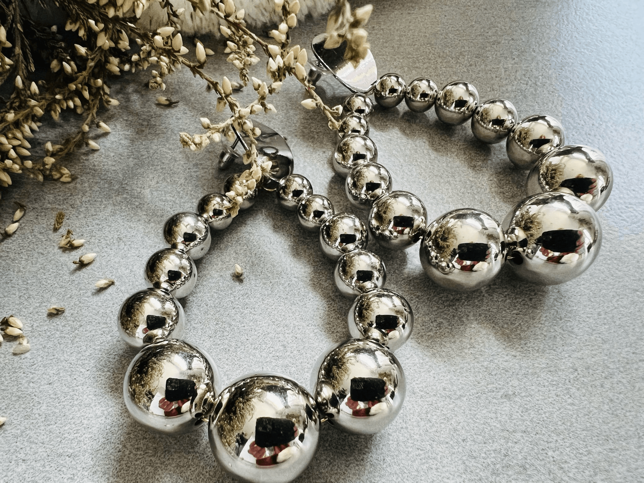 Boucles d’oreilles chic gouttes JESSIKA perles argentées - Créations Uniques - Créations Uniques