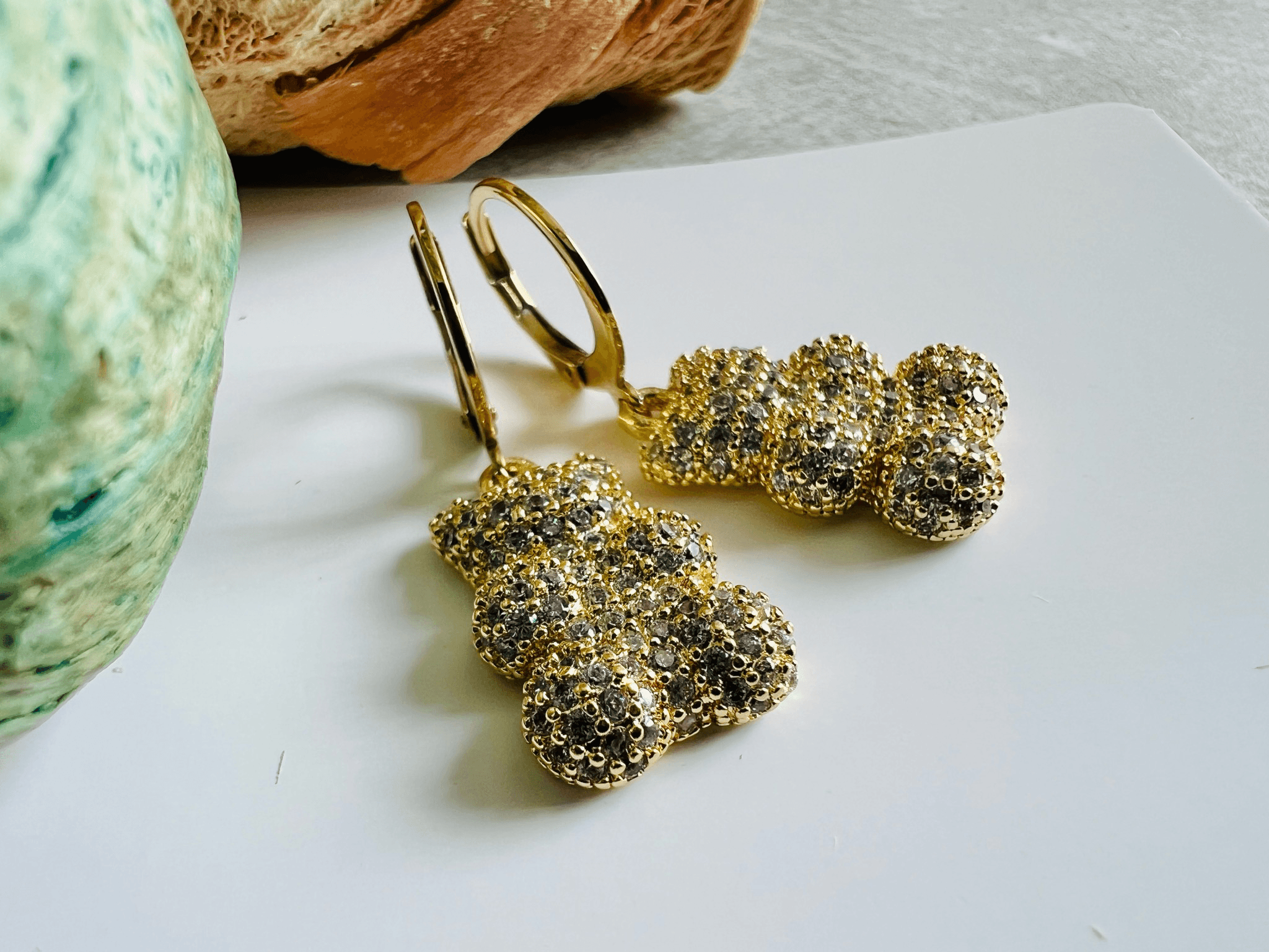 Boucles d’oreilles CRYSTAL mini créoles dorées oursons strass blancs - Créations Uniques