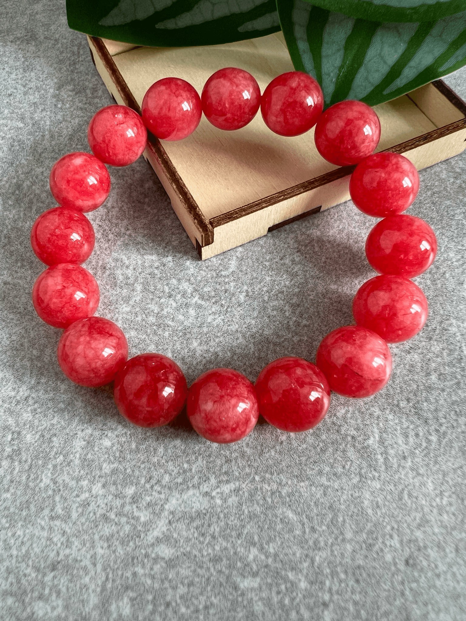 Bracelet perles rouges GROSEILLE - Créations Uniques