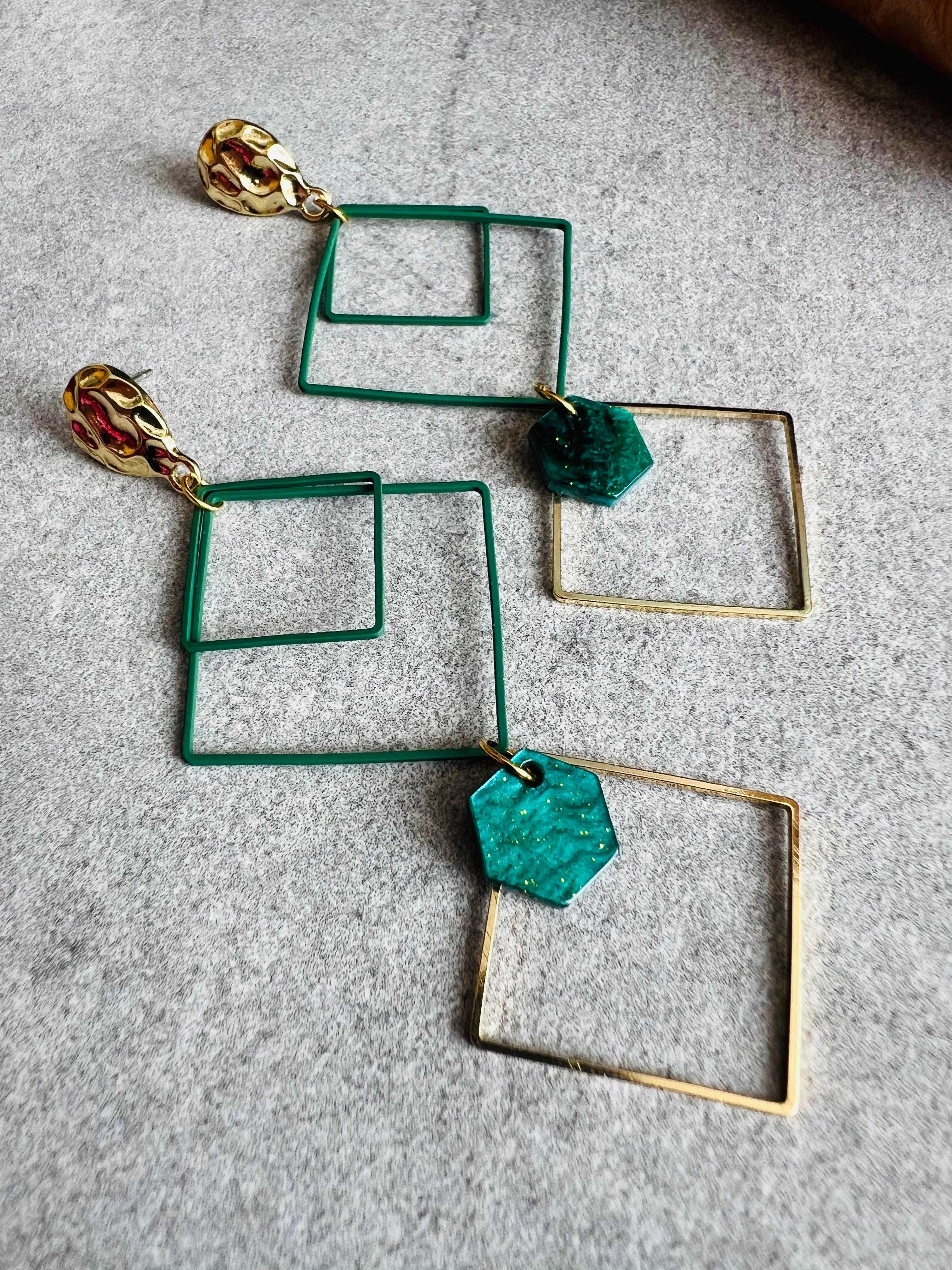 Boucles d’oreilles STELLA losanges verts et dorés - Créations Uniques - Créations Uniques