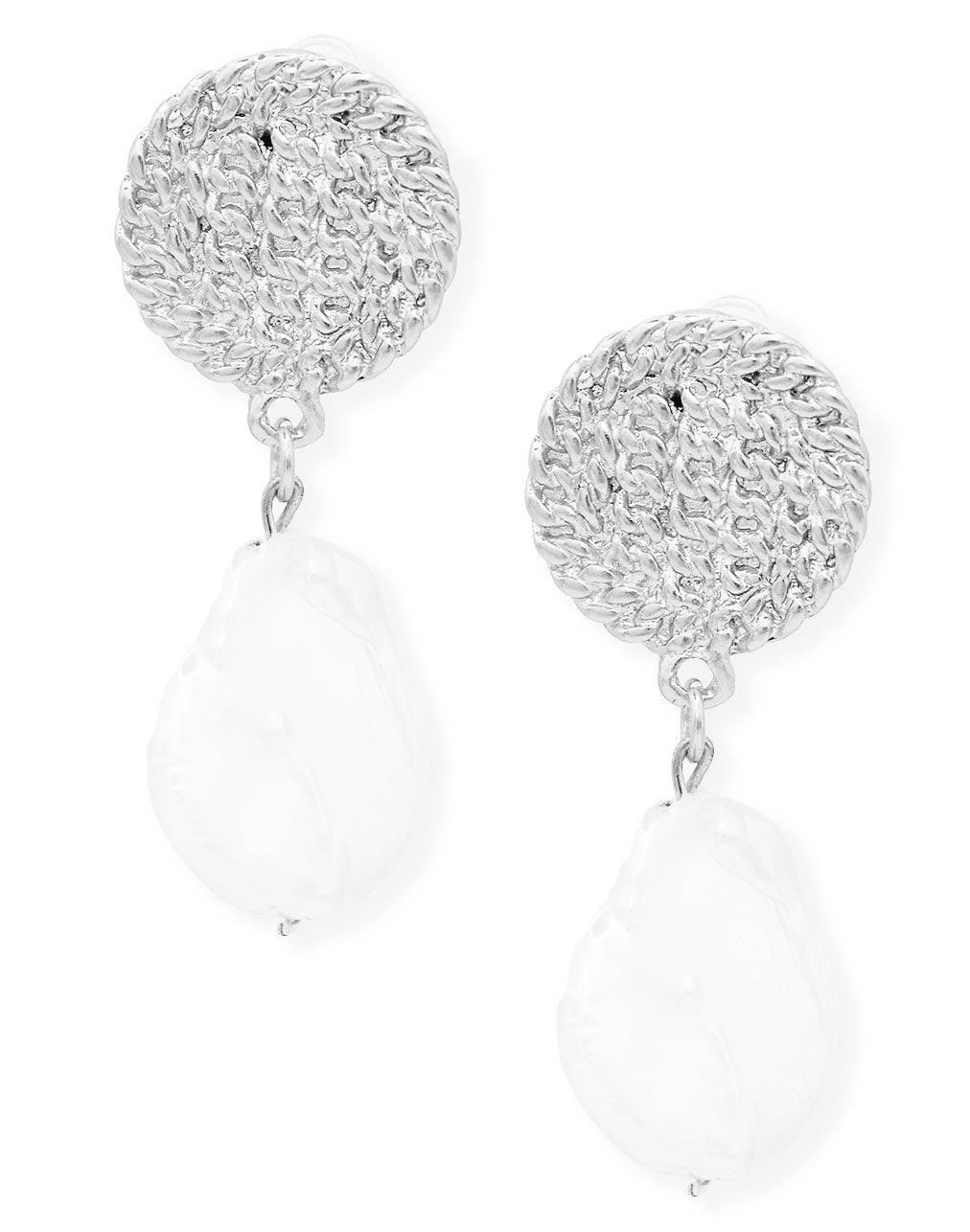 E71646 Boucles d'oreilles perle blanche - Karine Sultan - Créations Uniques