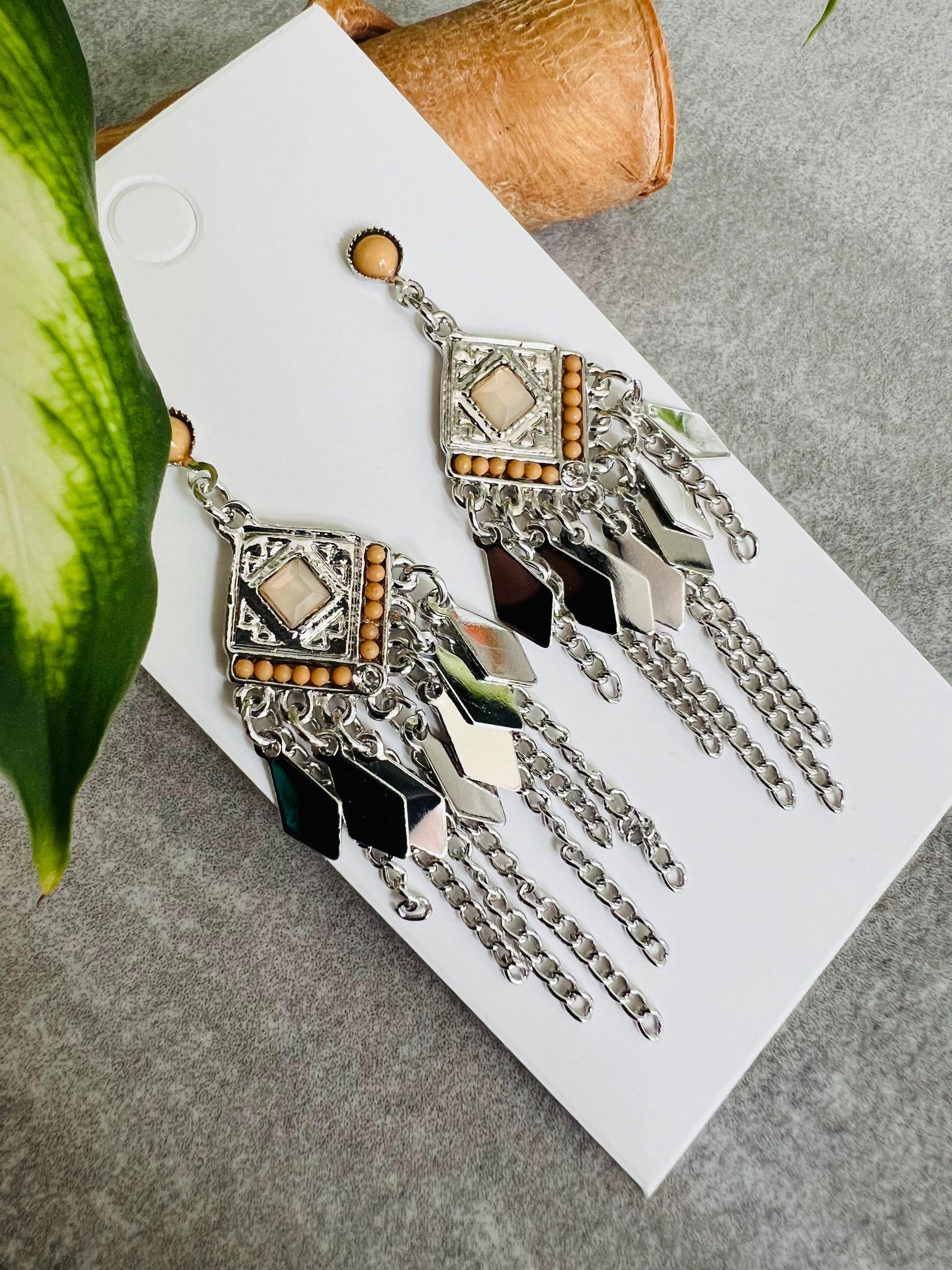 Boucles d’oreilles GIGI ethniques et argentées - Créations Uniques