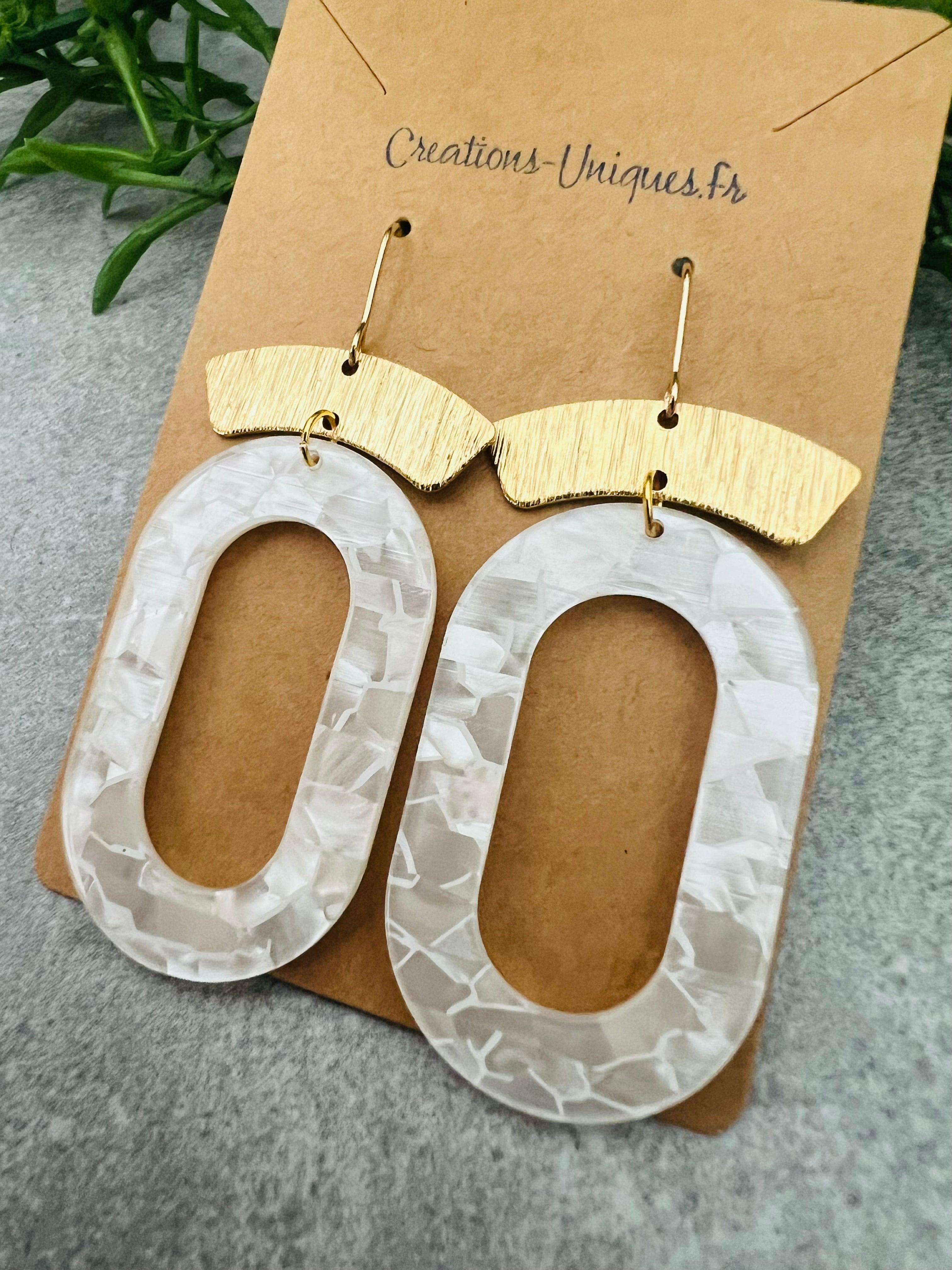 Boucles d’oreilles SUZIE résine blanc neige - Créations Uniques - Créations Uniques