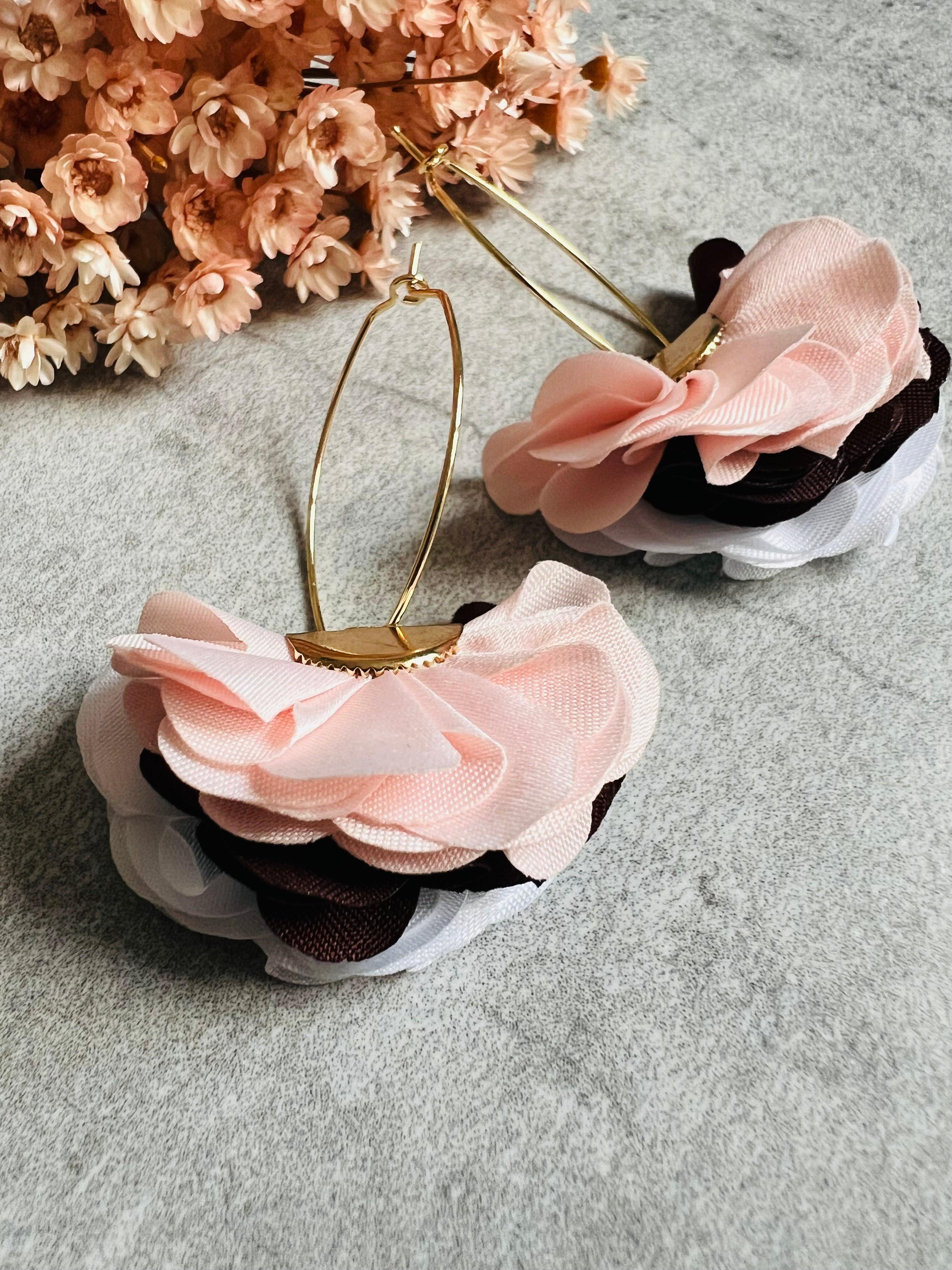 Boucles d’oreilles anneaux ovales KIRA pampilles tissu tricolore - Créations Uniques - Créations Uniques