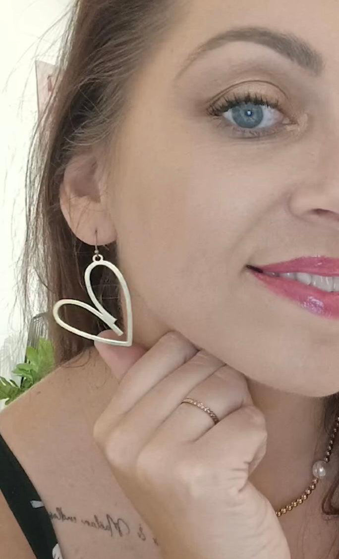 Boucles d’oreilles AURORE cœurs dorés - Créations Uniques - Créations Uniques