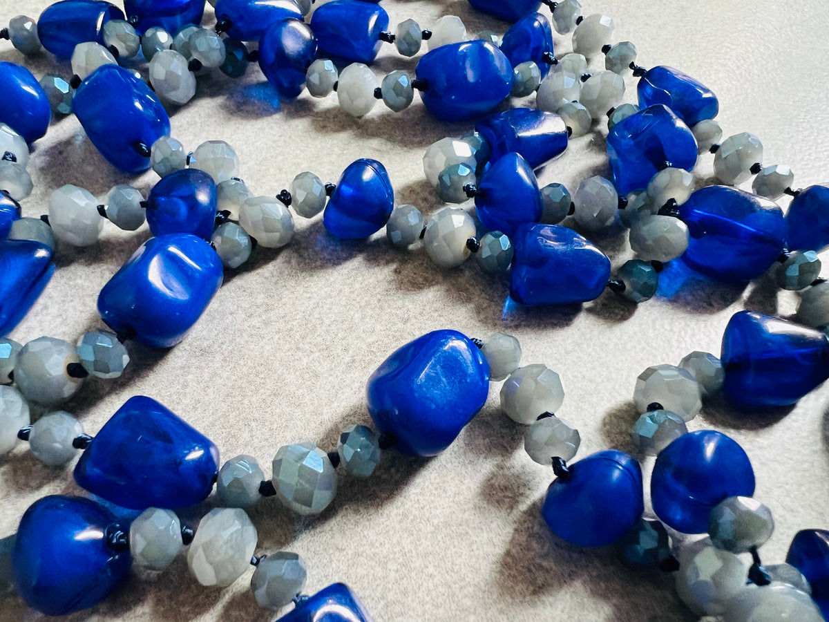 Sautoir Chaîne Fine Avec Perles En Céramique & Cristal Irisé Bleu Blanc - 95 Cm + Rallonge