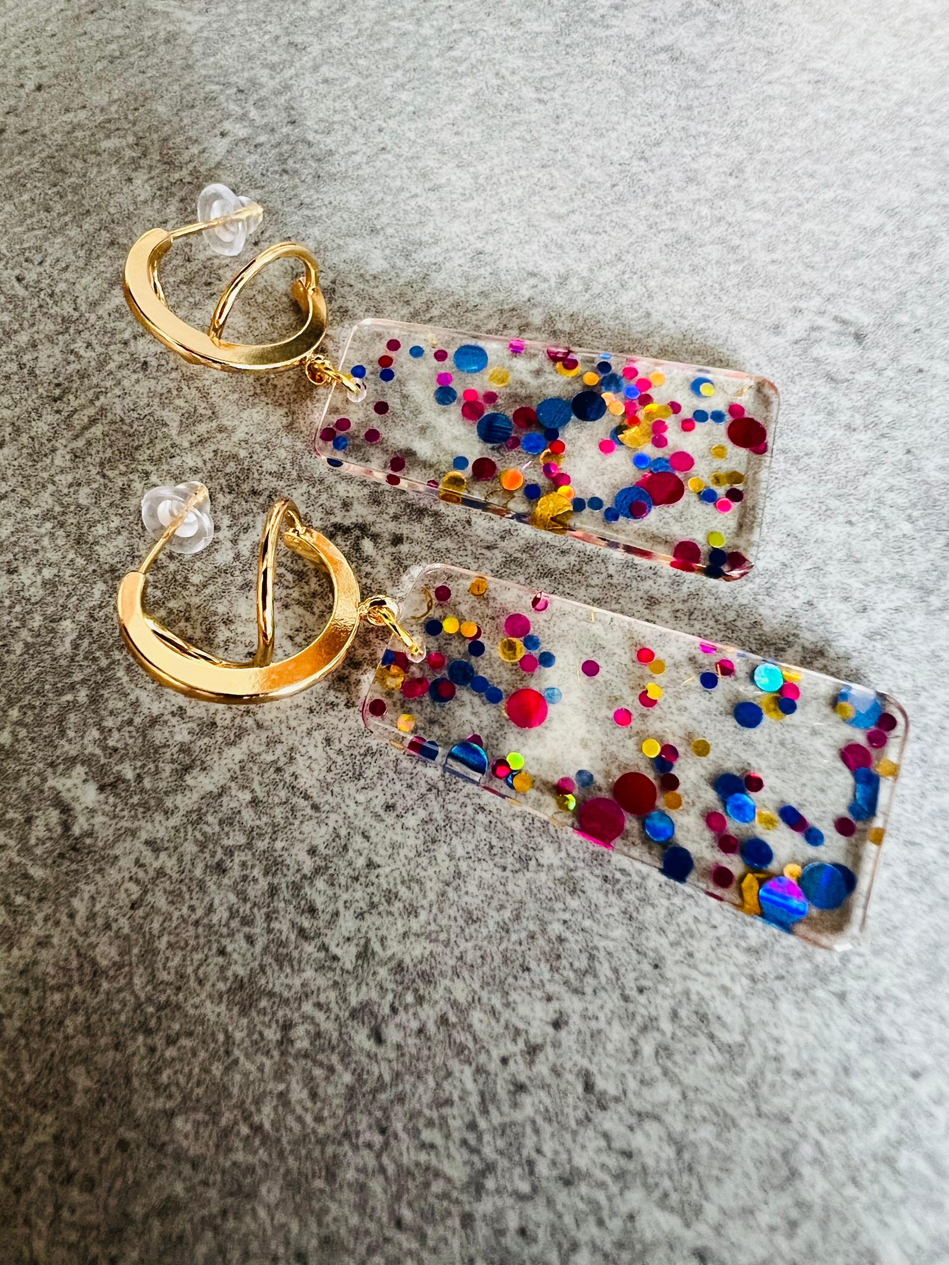 Boucles d’oreilles FRAMBOISE résine pailletée - Créations Uniques