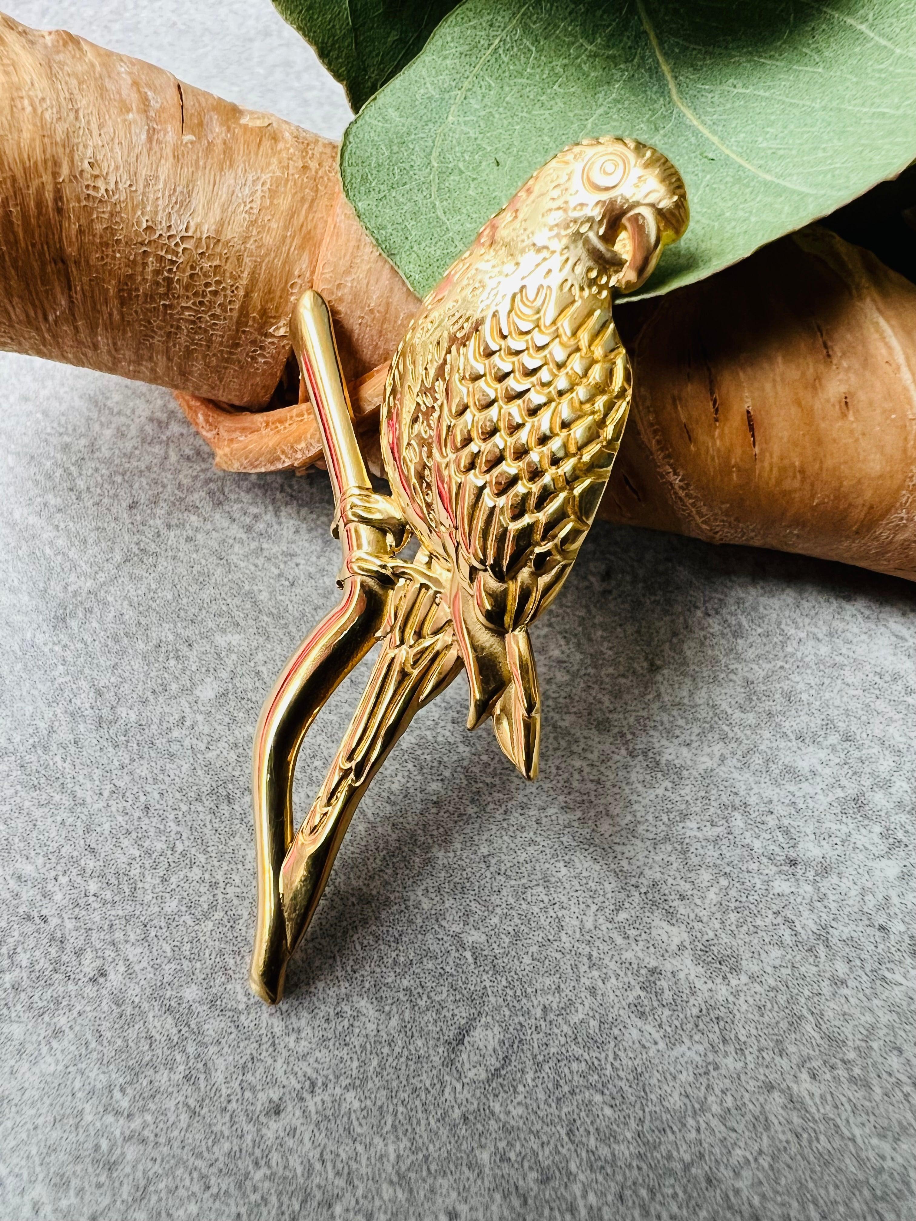 Broche dorée PERROQUET - Créations Uniques