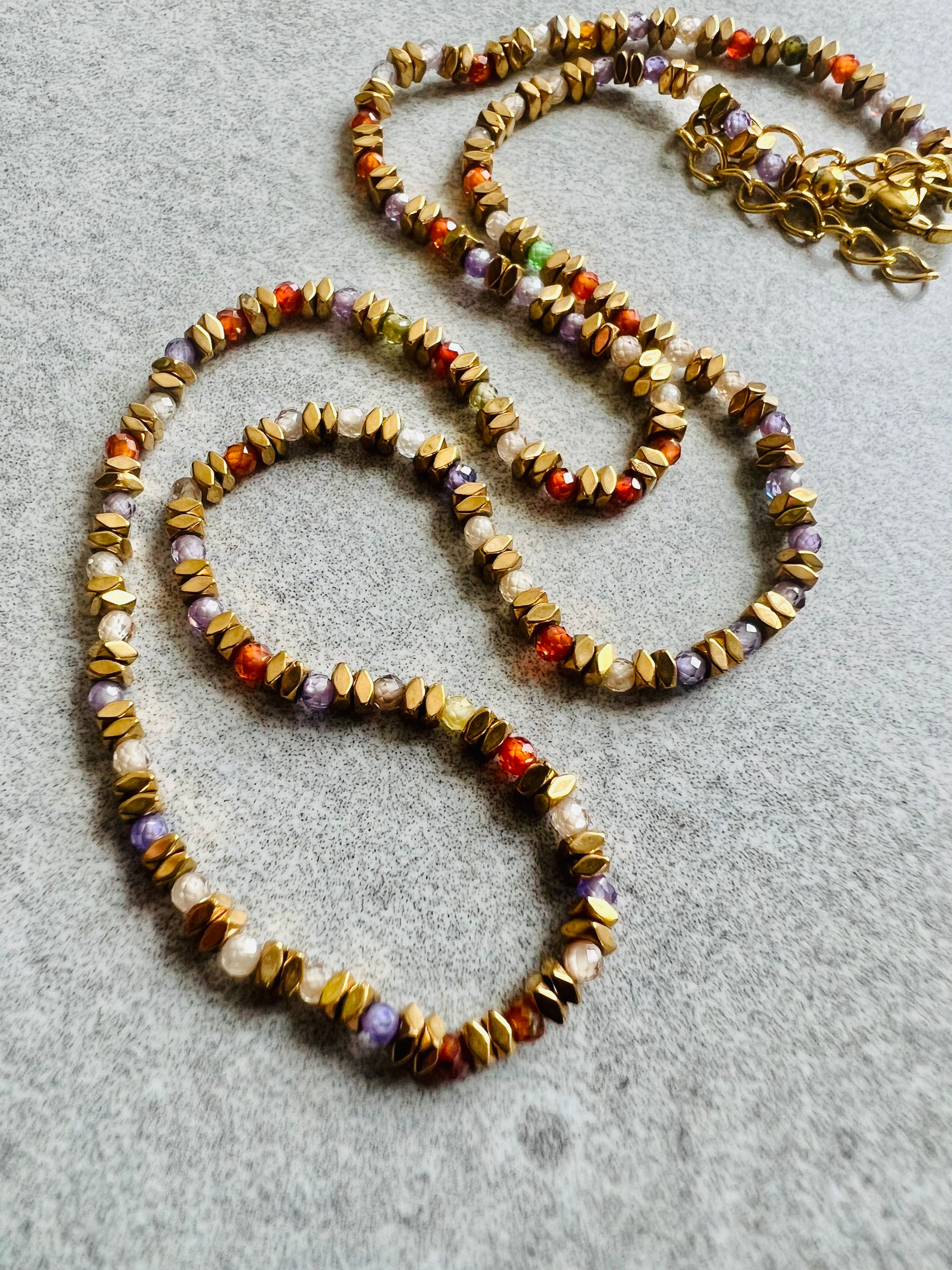 Collier GERMAINE perles ras de cou - Créations Uniques