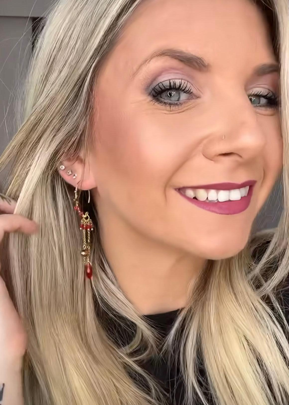 Boucles d’oreilles JOHANNA perles rouges bordeaux - Créations Uniques