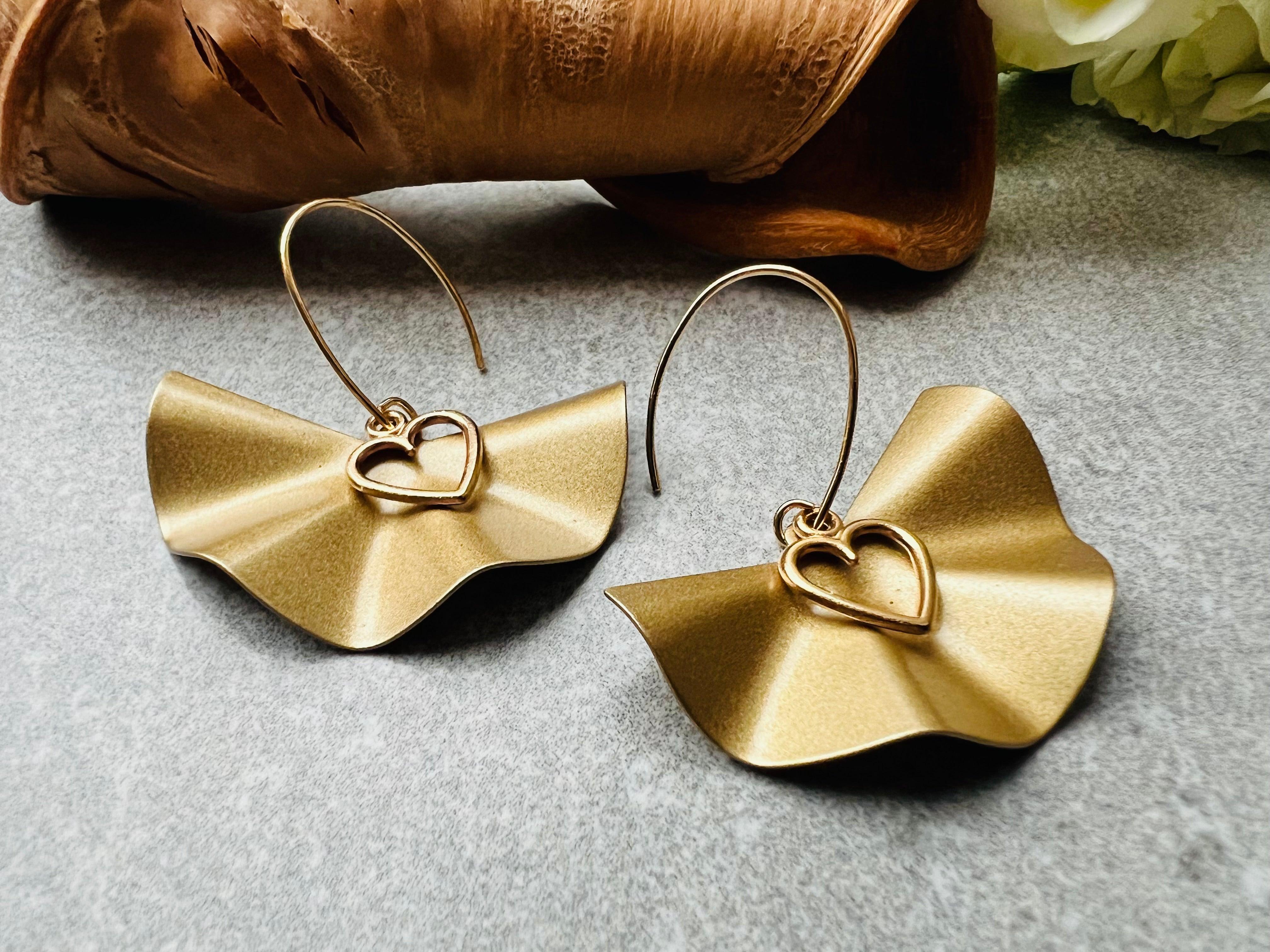 Boucles d’oreilles SELENE éventails dorés version courte - Créations Uniques - Créations Uniques