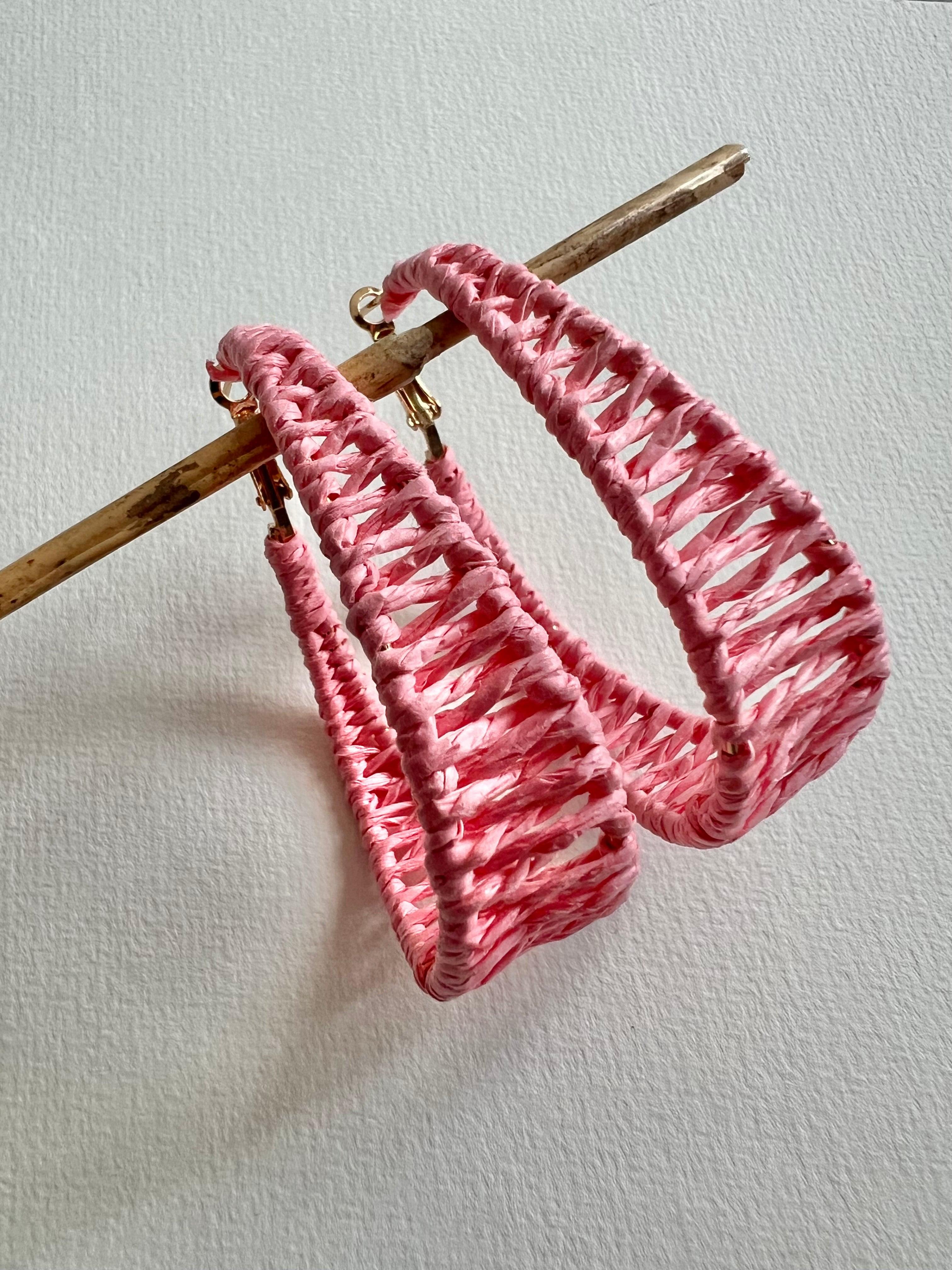 Boucles d’oreilles MAELANNE créoles tressées roses - Créations Uniques