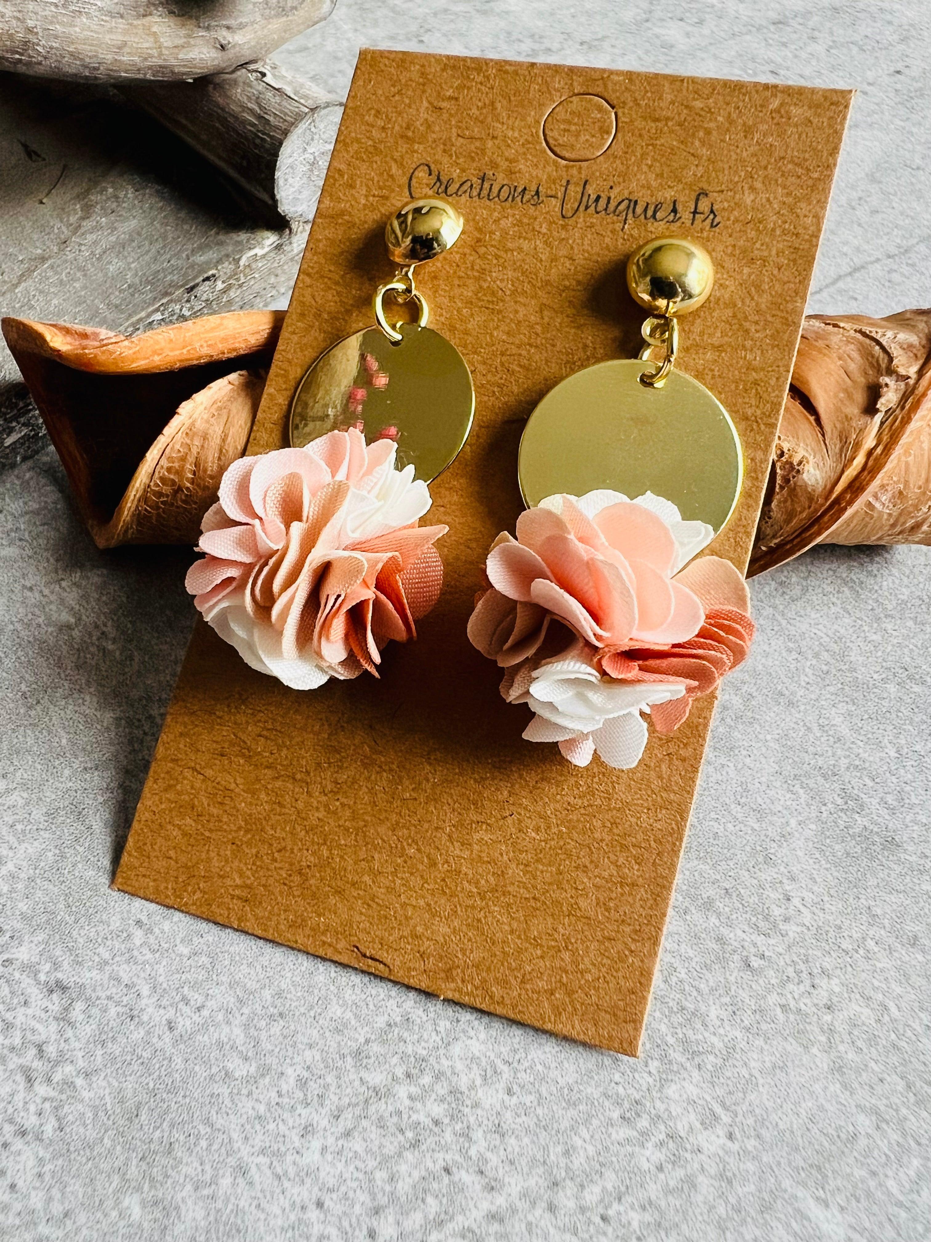 Boucles d’oreilles CATHY pompons tons doux et chauds - Créations Uniques - Créations Uniques