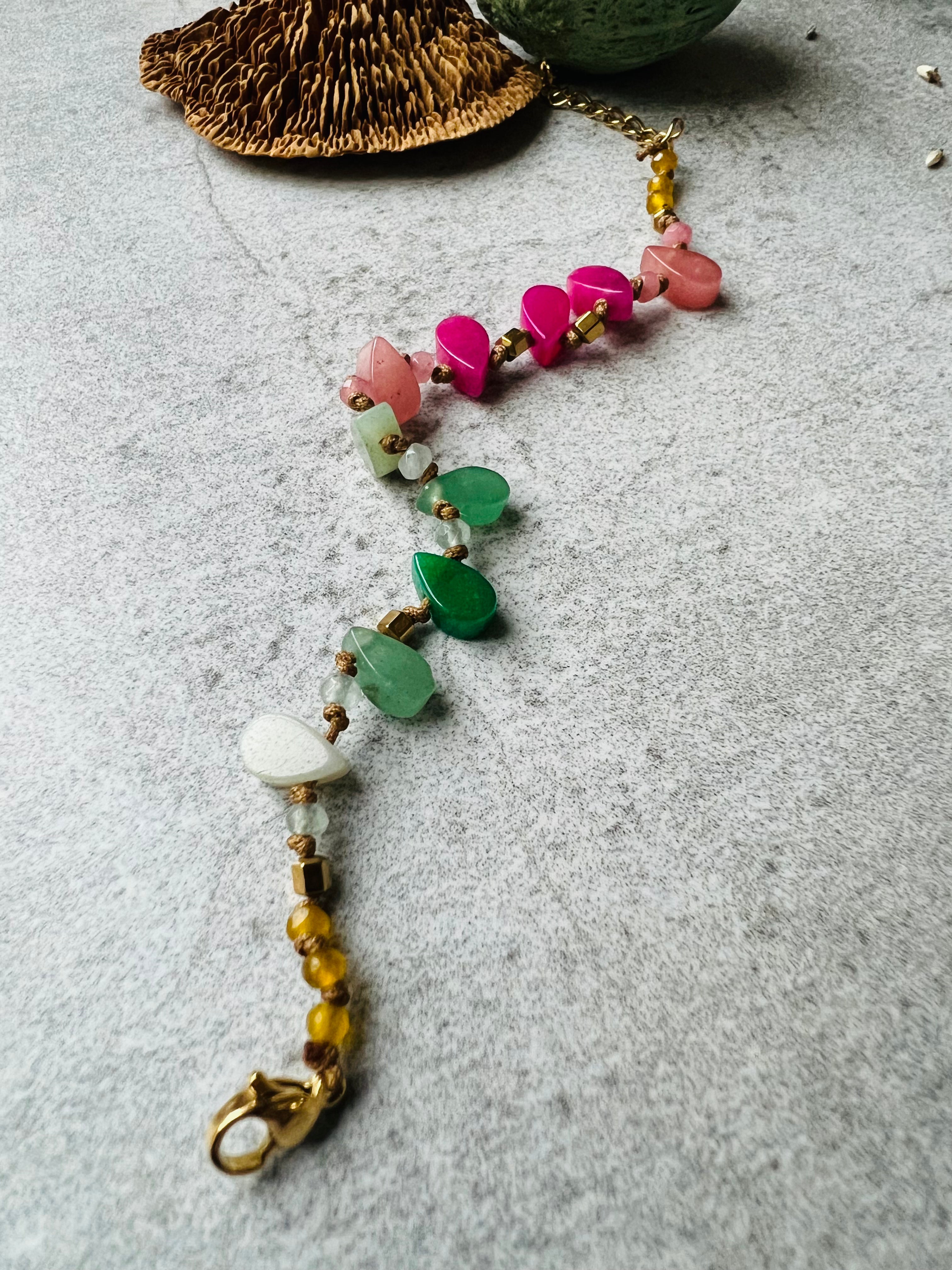 Bracelet BARBADE perles gouttes multicolores - Créations Uniques