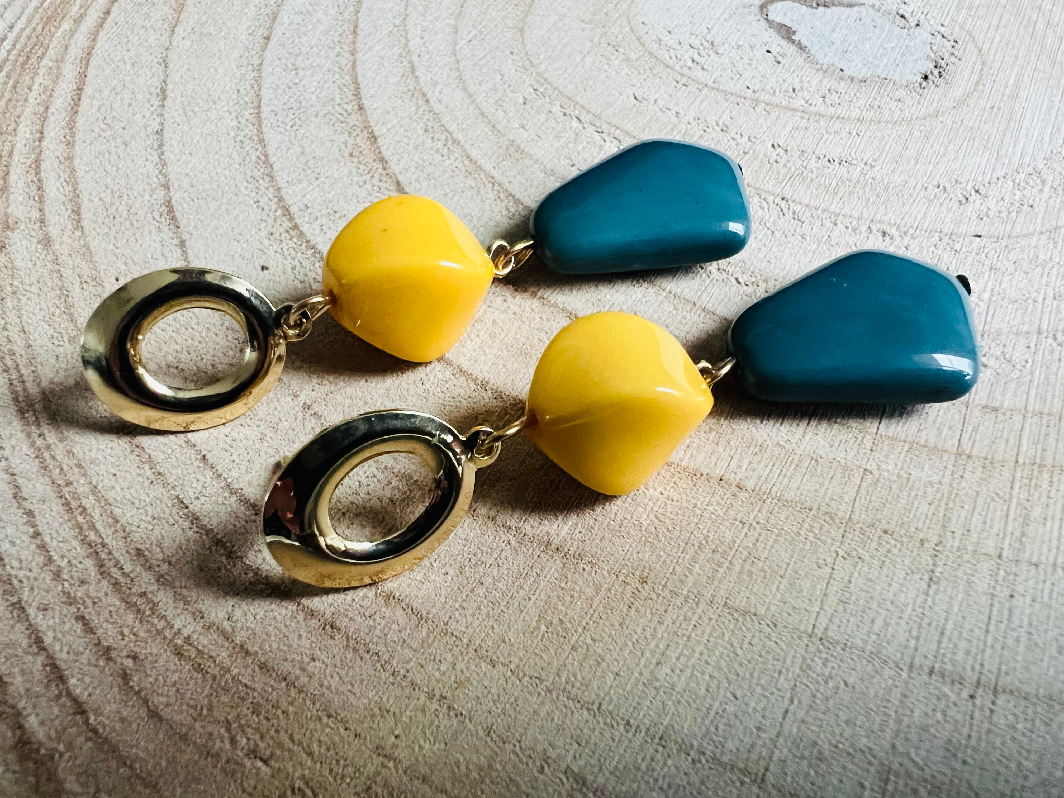 Boucles d’oreilles SOIZIC perles bleues et jaunes - Créations Uniques