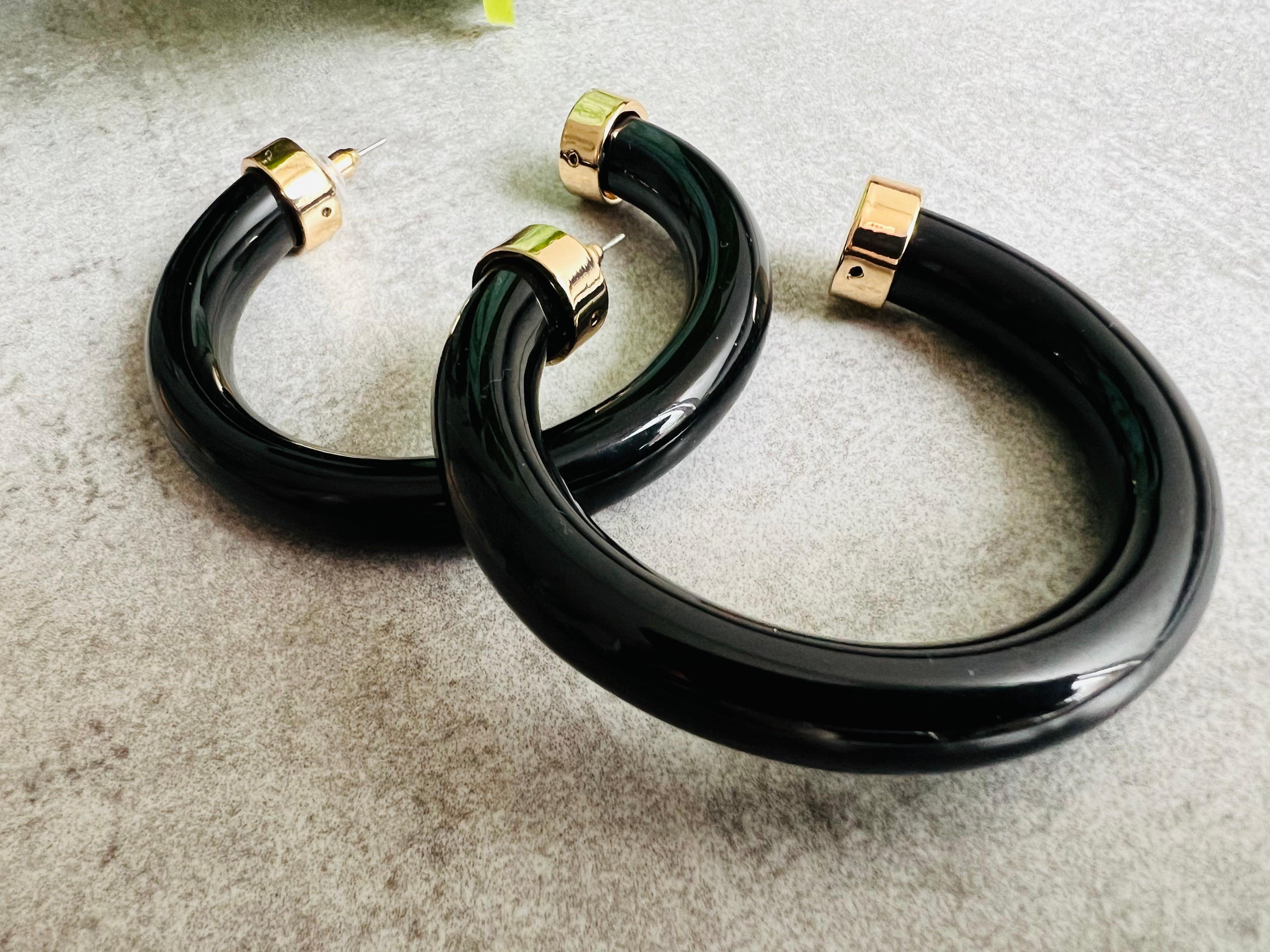 Boucles d’oreilles VIVIA grandes créoles noires - Créations Uniques