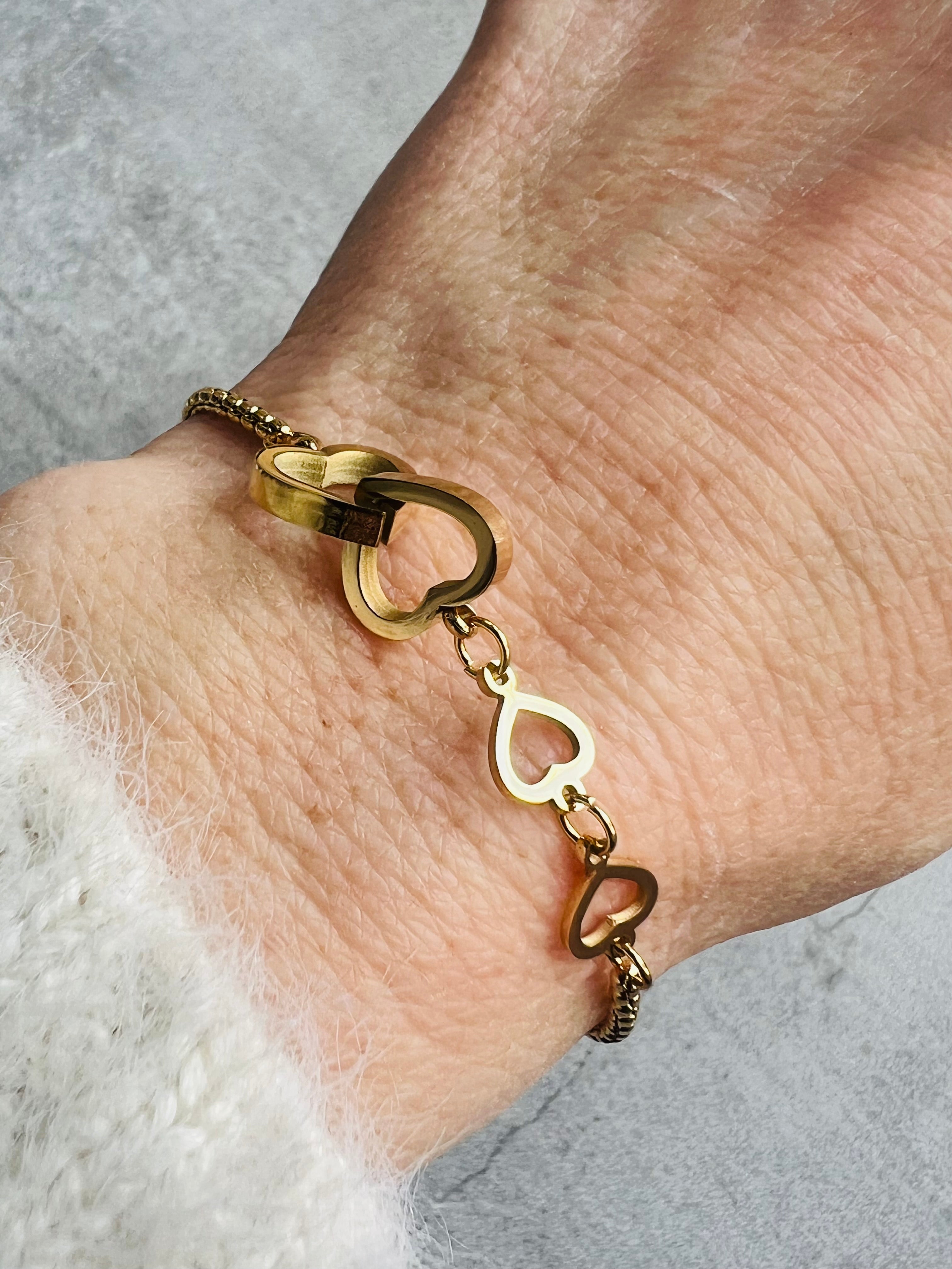 Bracelet PÉTUNIA doré réglable cœurs dorés - Créations Uniques