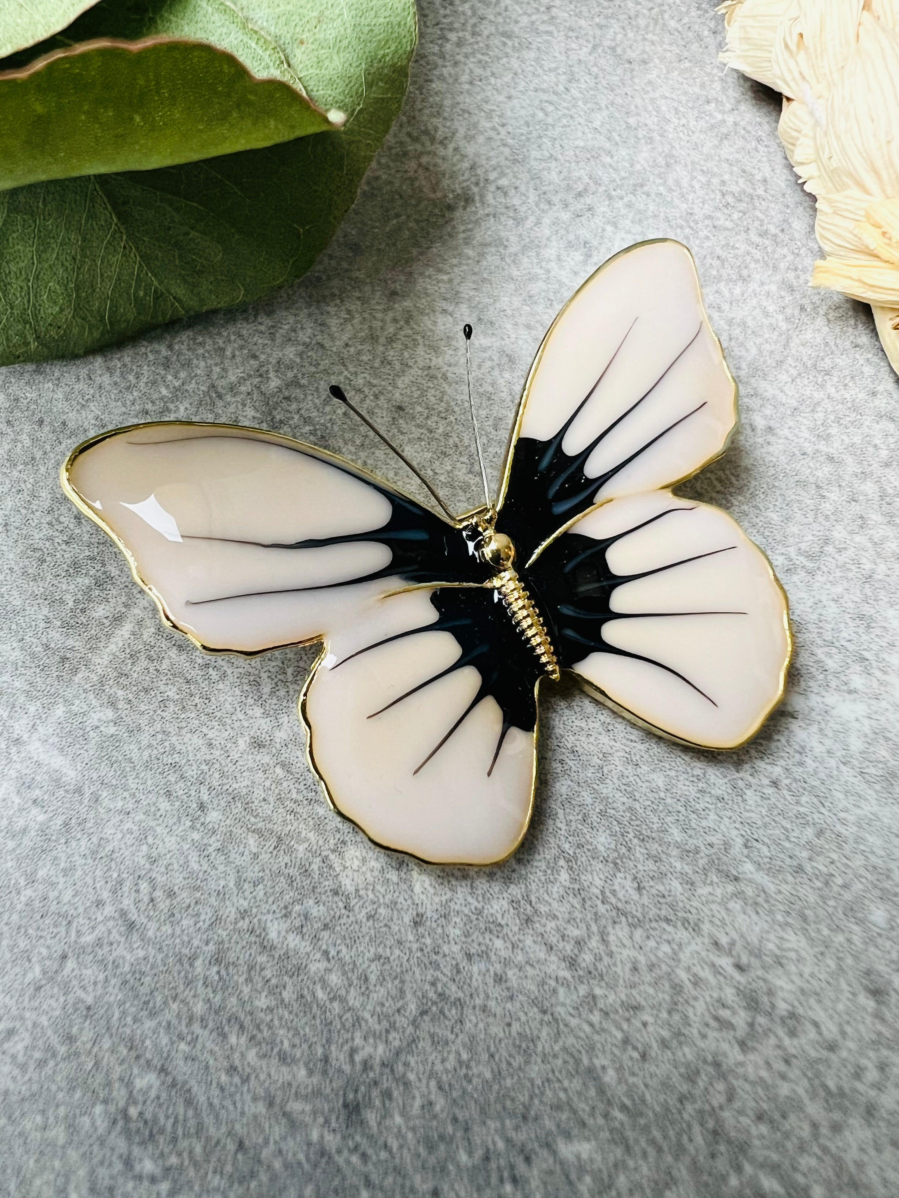 Broche ALICIA papillon beige et noir - Créations Uniques