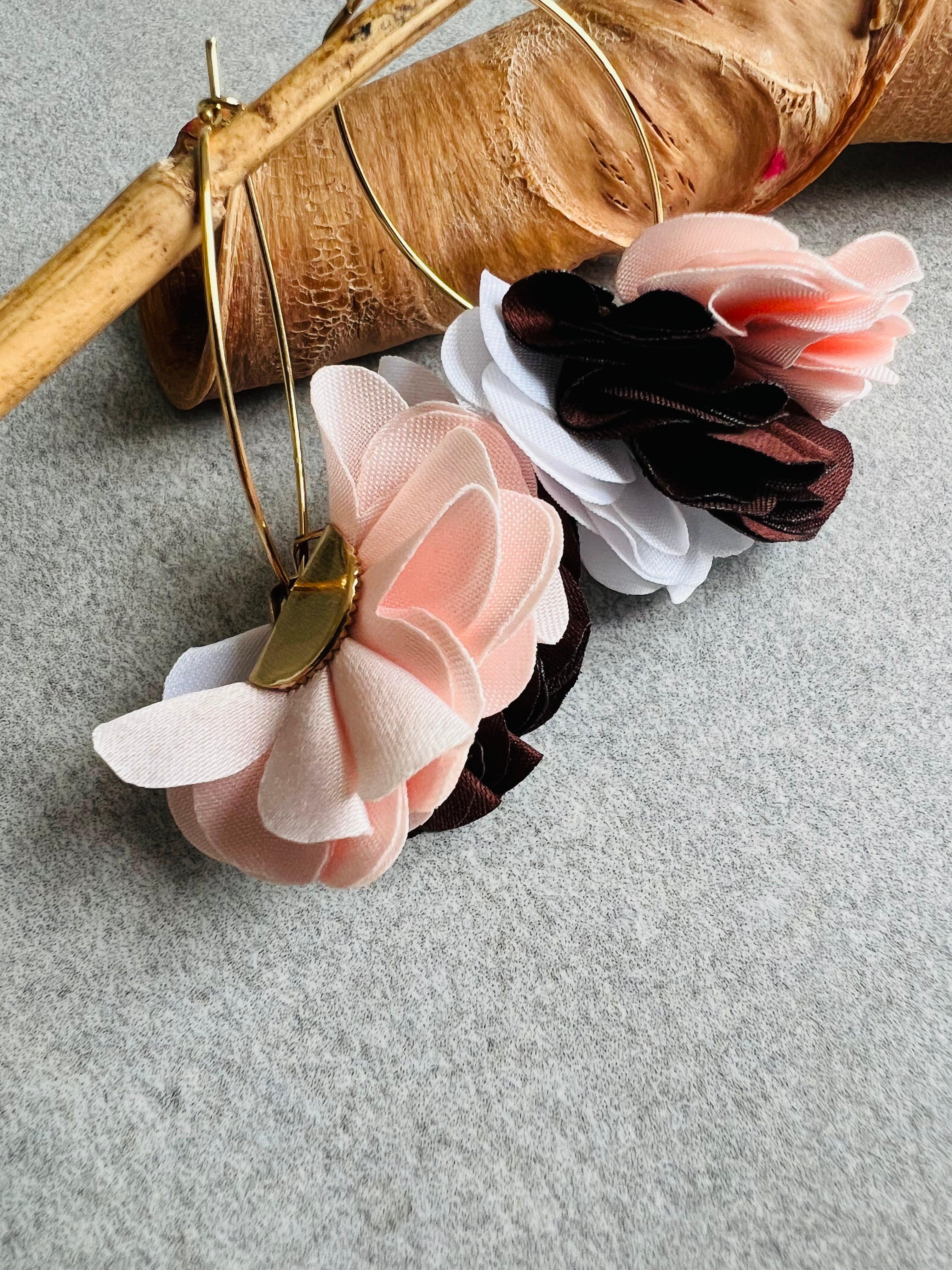 Boucles d’oreilles anneaux ovales KIRA pampilles tissu tricolore - Créations Uniques - Créations Uniques