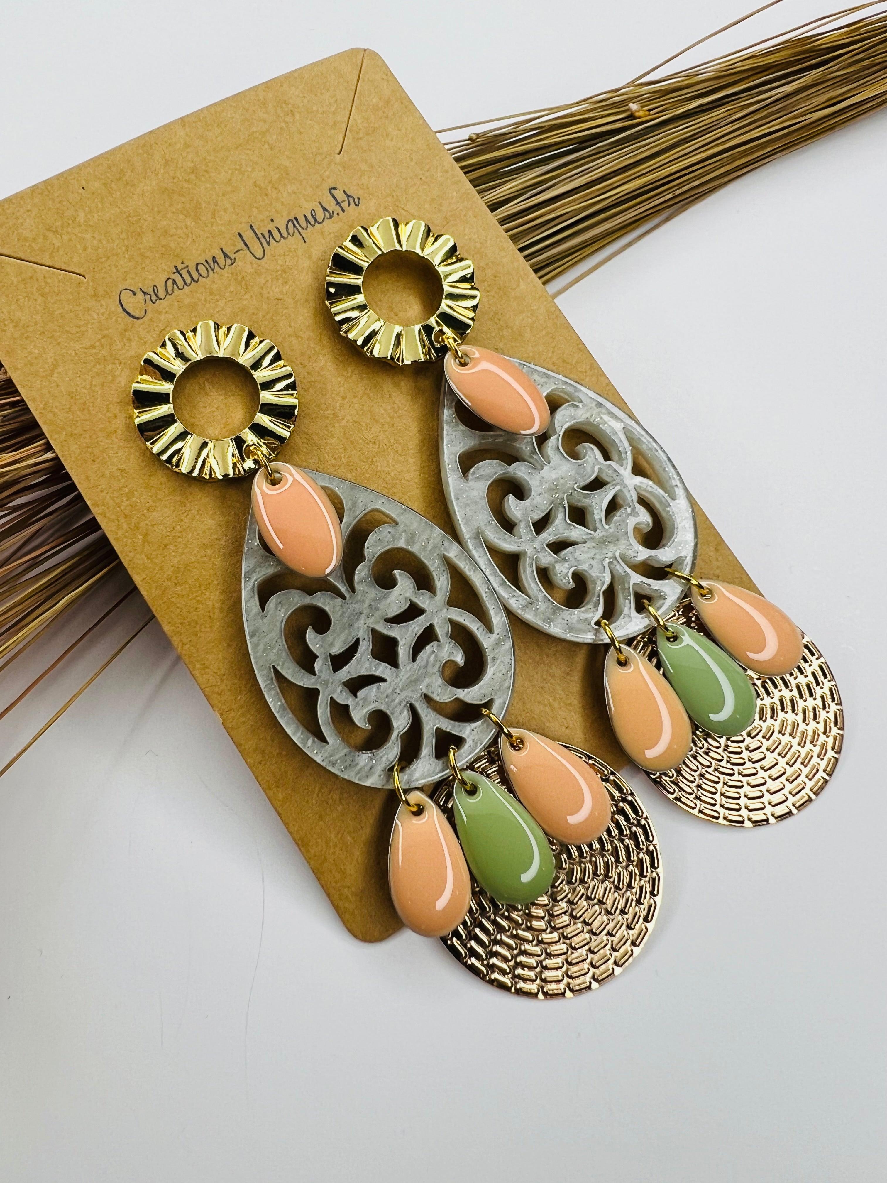 Boucles d’oreilles BONNIE résine pailletée et gouttes - Créations Uniques - Créations Uniques