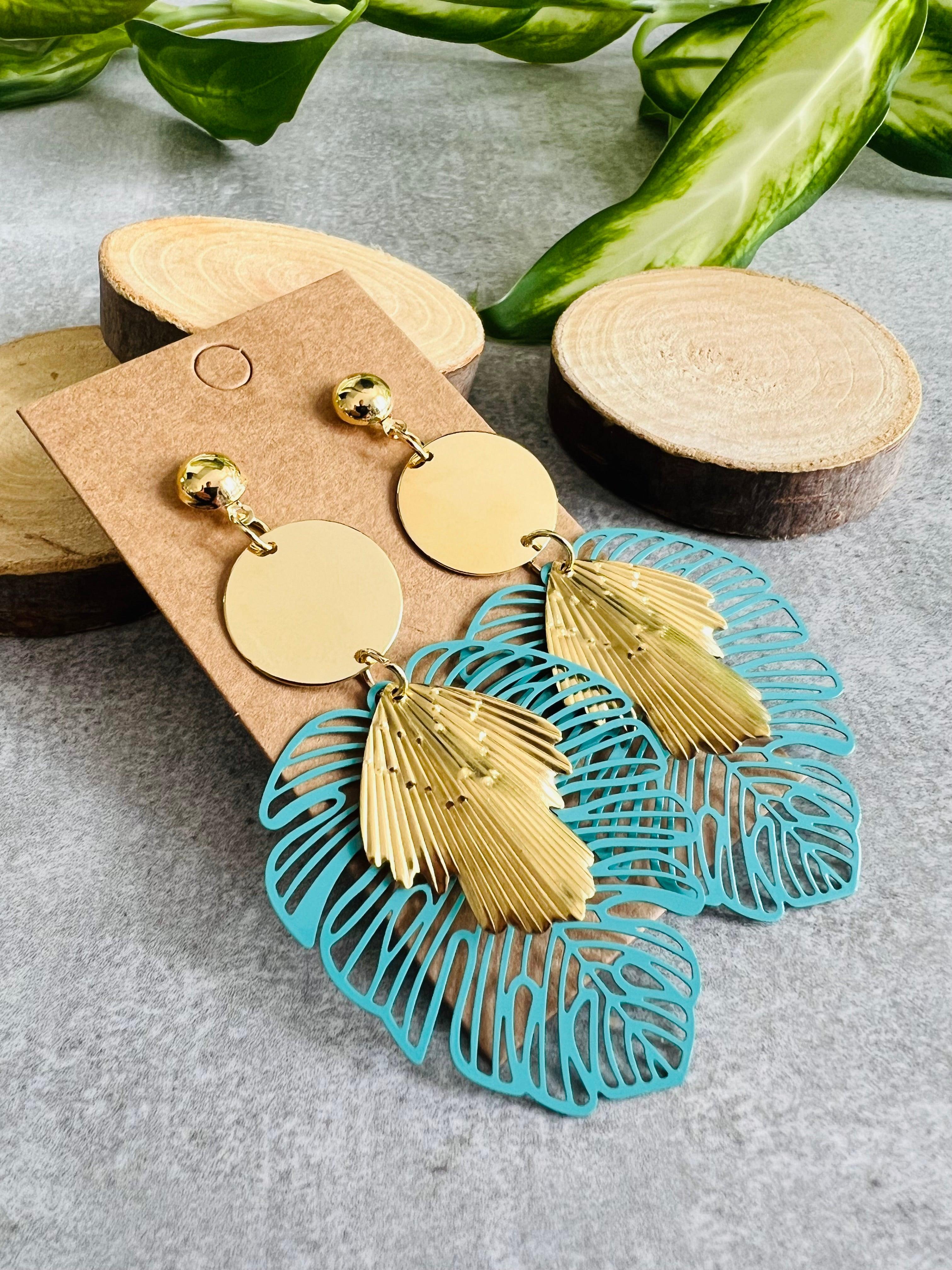Boucles d’oreilles ADELINE style bohème, feuilles tropicales turquoise - Créations Uniques - Créations Uniques