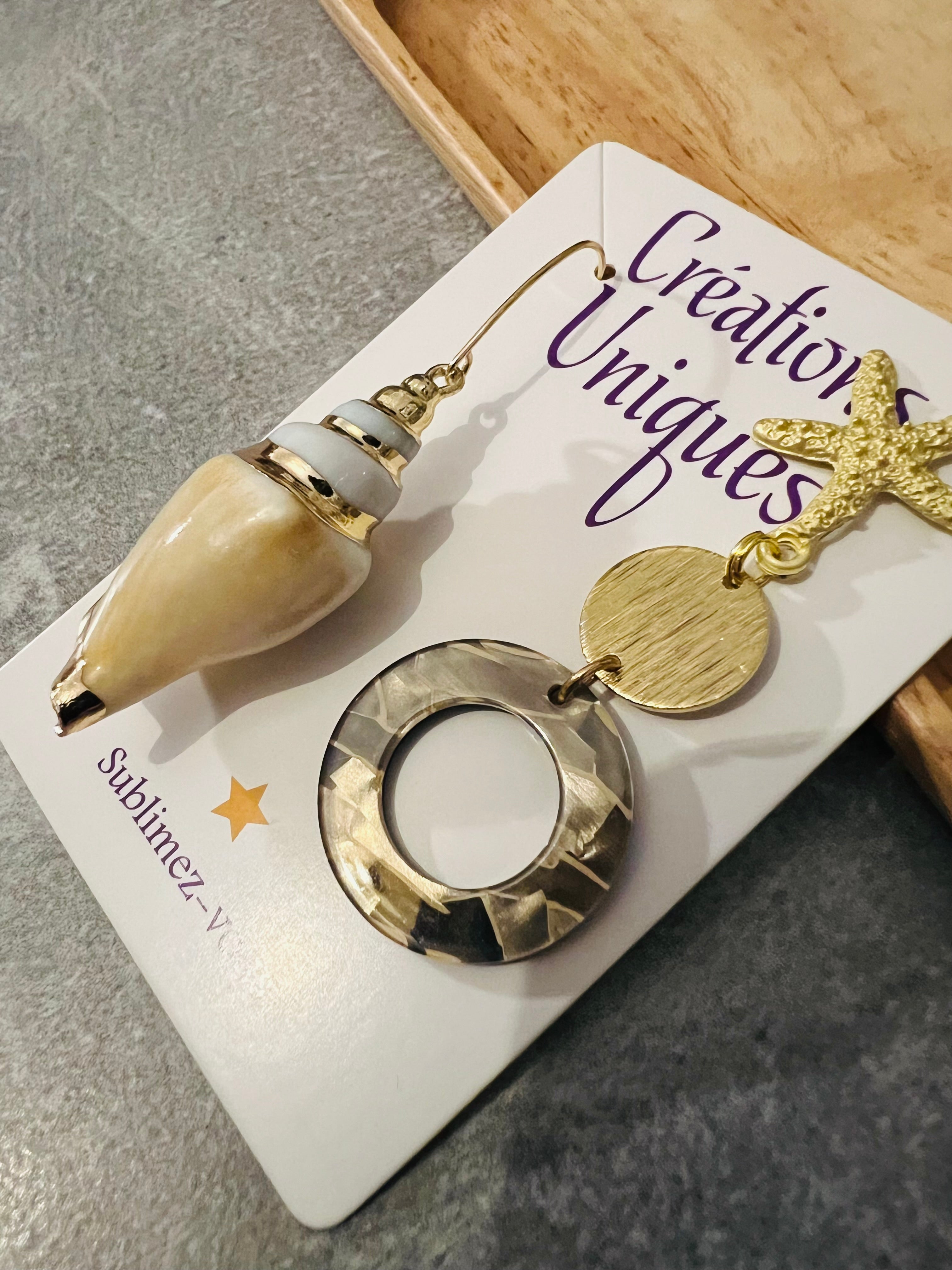 Boucles d’oreilles MINA thème plage, asymétriques - Créations Uniques