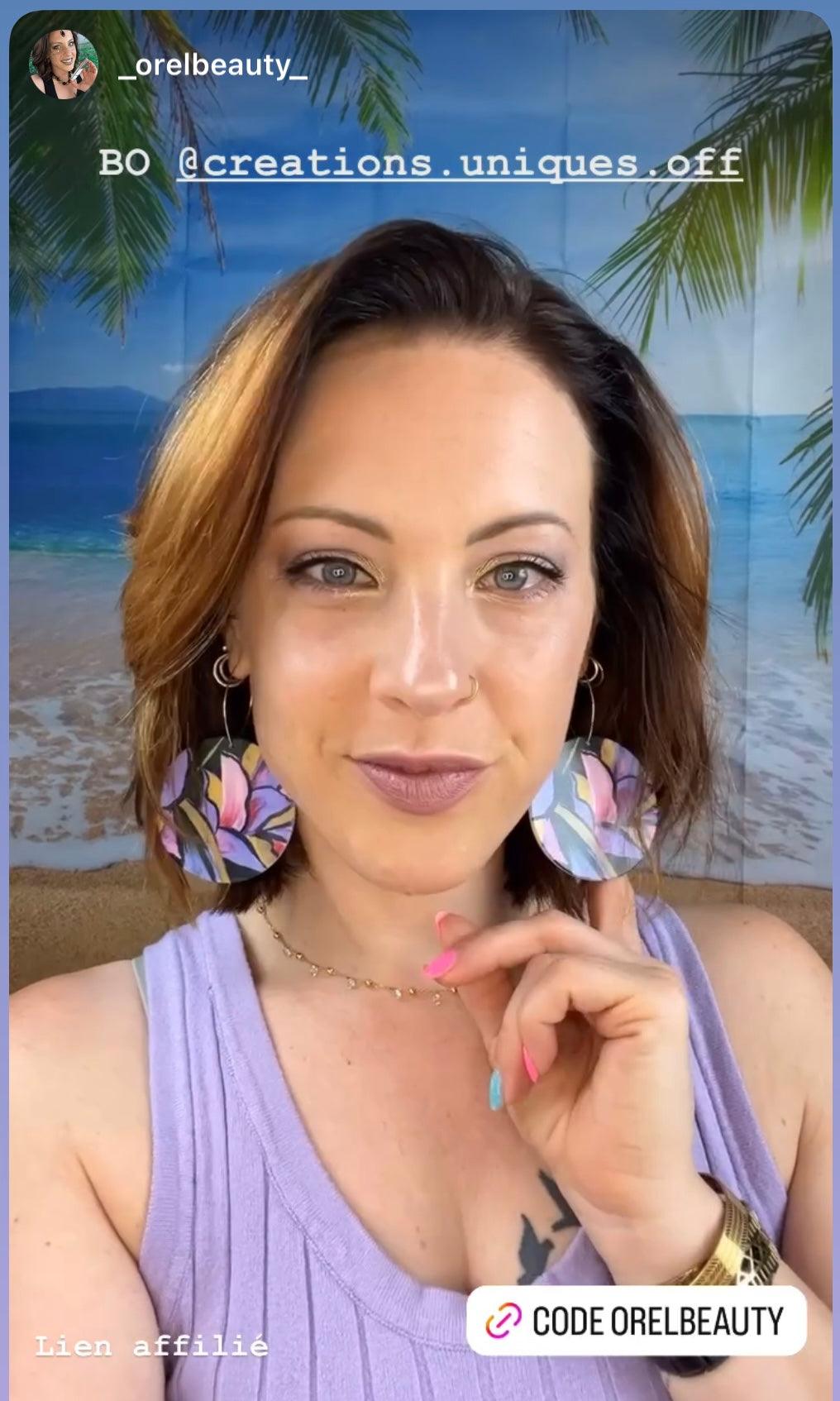 Boucles d’oreilles MALORIE bois motif fleuri violet - Créations Uniques - Créations Uniques