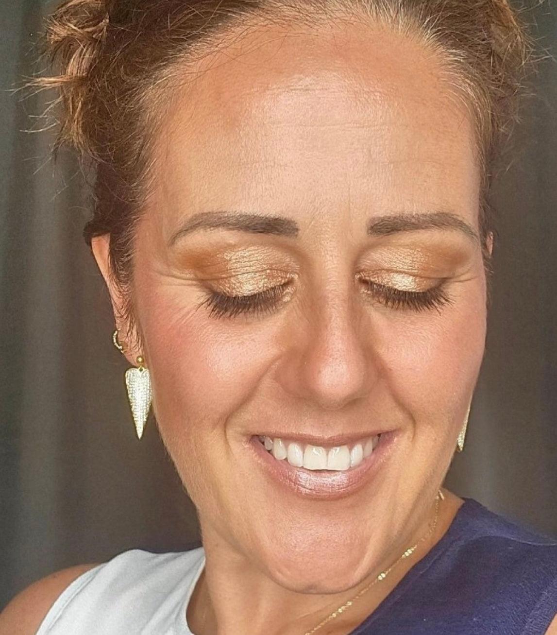 Boucles d’oreilles chic PRESCILLIA cœurs dorés et strass - Créations Uniques