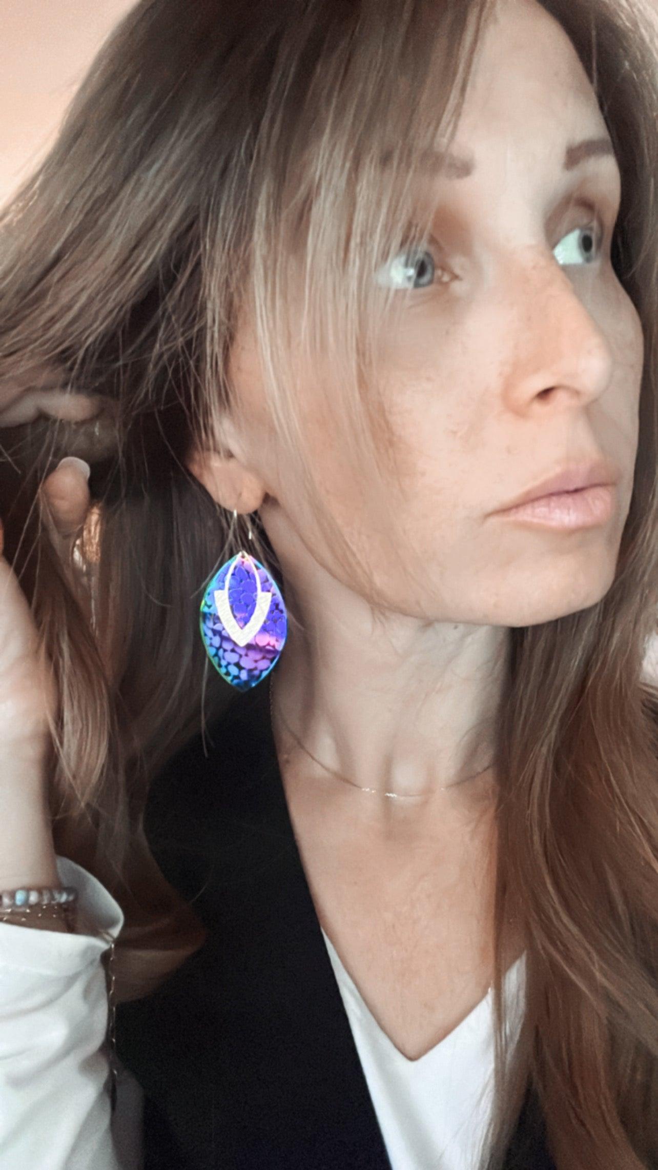 Boucles d’oreilles LUCILLE violettes et dorées - Créations Uniques