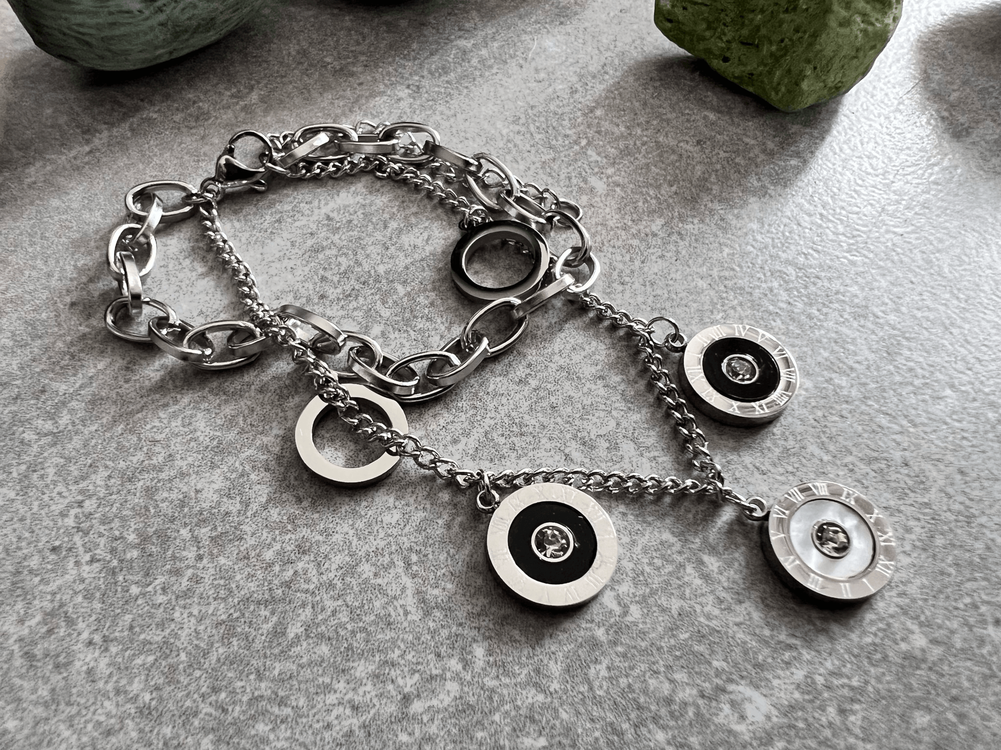 Bracelet argenté VIVIANNE chiffres romains - Créations Uniques