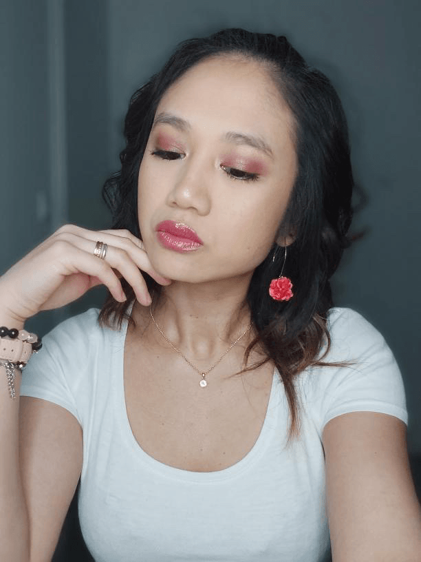 Boucles d’oreilles MURIEL pompons corail - Créations Uniques - Créations Uniques