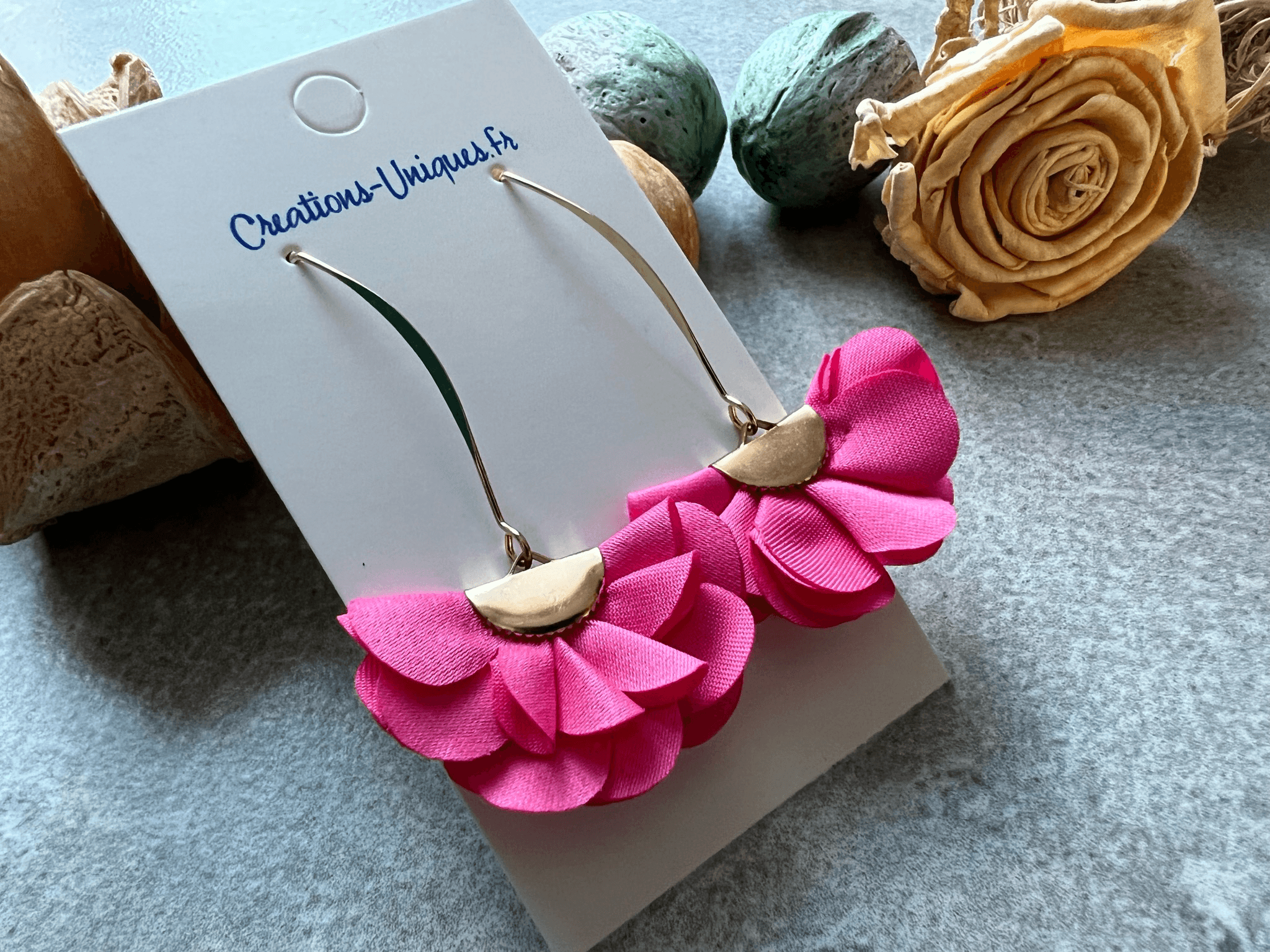 Boucles d’oreilles ROSE-ANGELA pampilles tissu rose - Créations Uniques - Créations Uniques