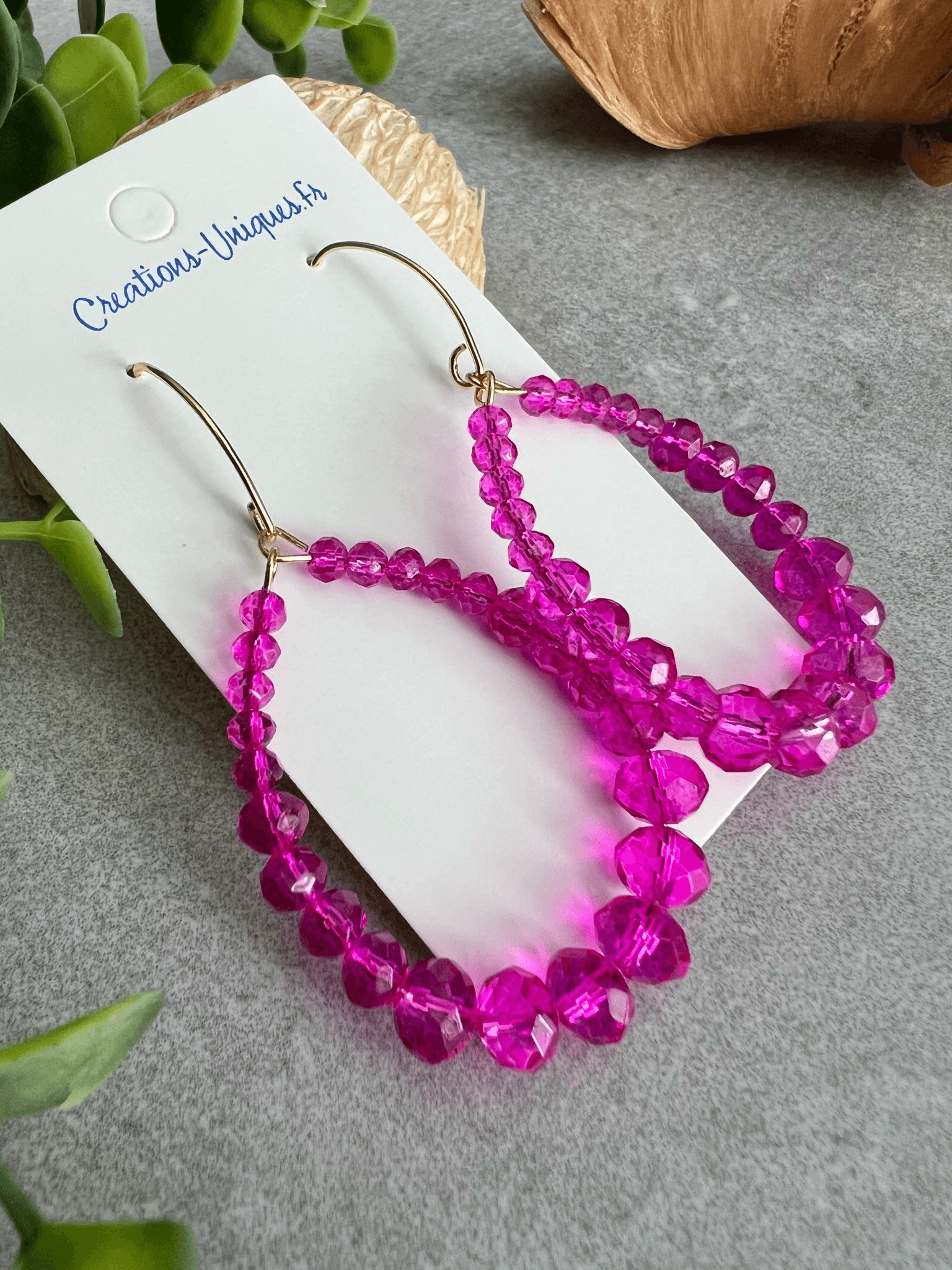 Boucles d’oreilles LIZENI perles rose fluo - Créations Uniques - Créations Uniques