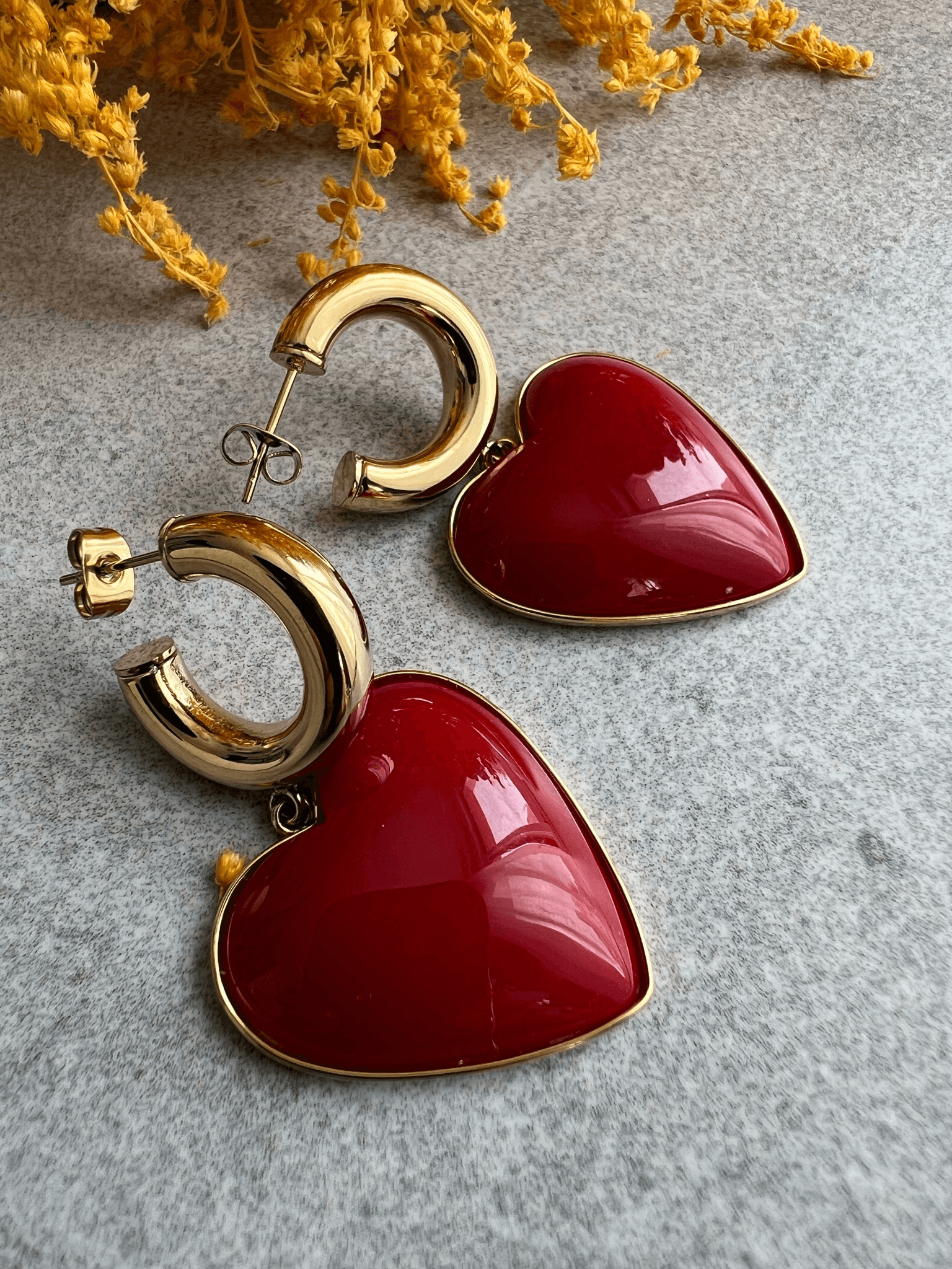 Boucles d’oreilles ADDISON Cœurs rouge grenat - Créations Uniques