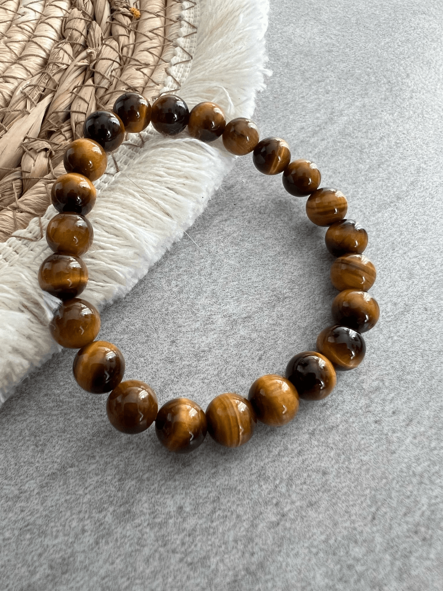 Bracelet TAORMINE - Perles minérales OEIL DE TIGRE. - Créations Uniques