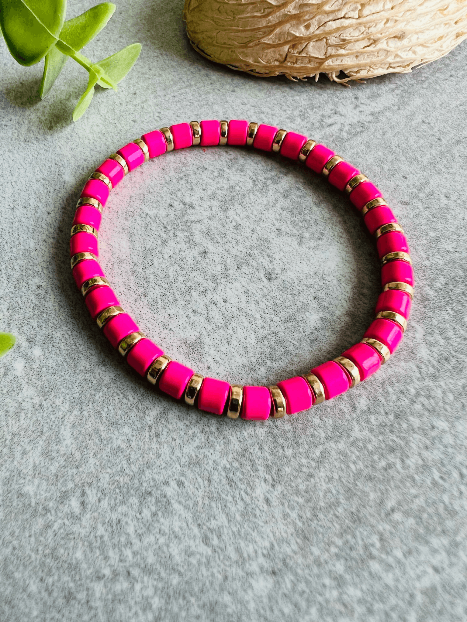 Bracelet CALVI perles roses - Créations Uniques