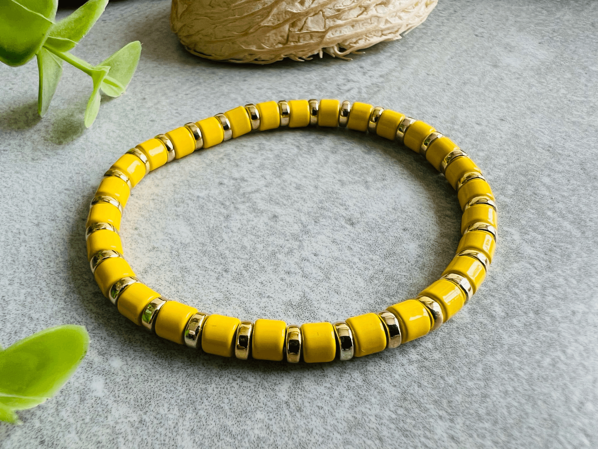 Bracelet CALVI perles jaunes - Créations Uniques