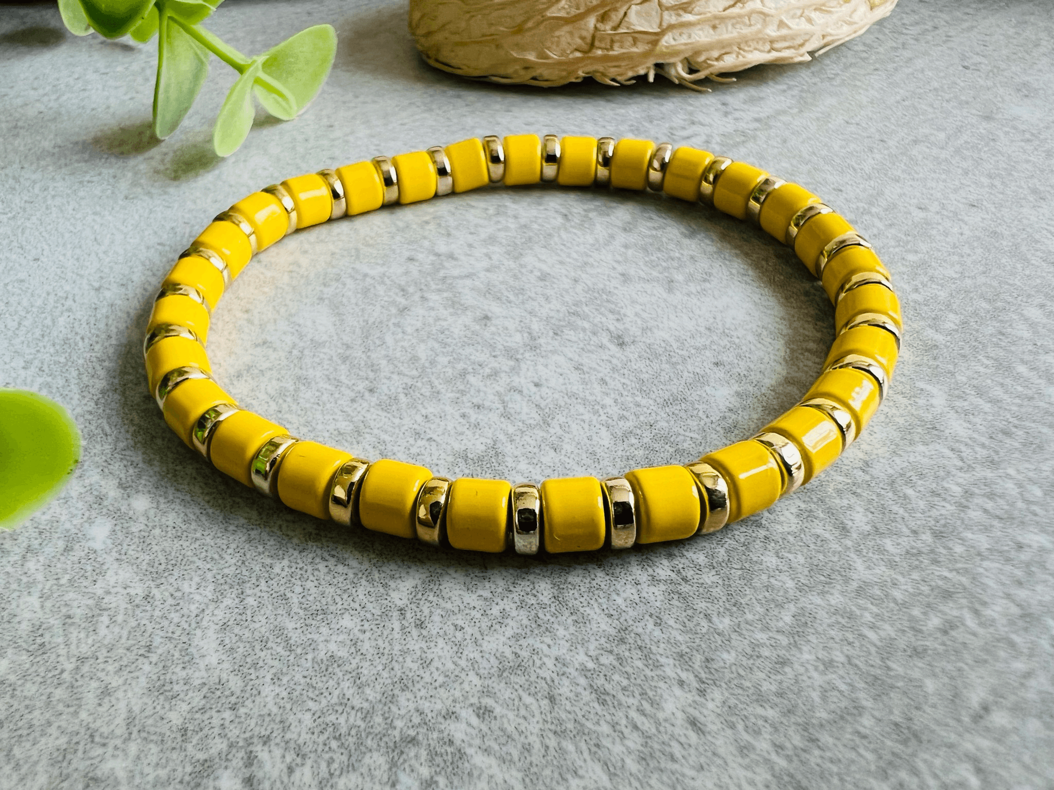 Bracelet CALVI perles jaunes - Créations Uniques