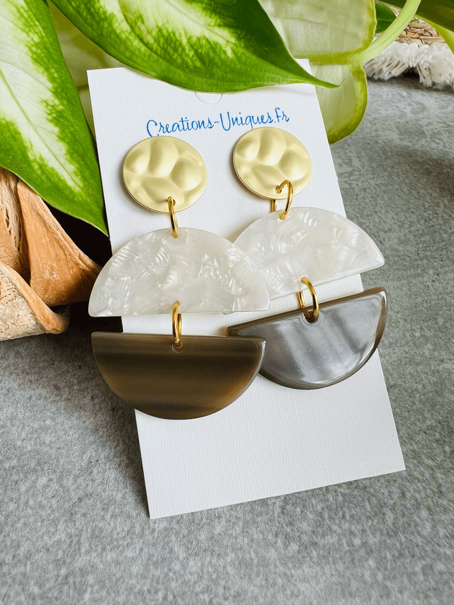 Boucles d’oreilles CLAUDIE résine deux couleurs - Créations Uniques - Créations Uniques