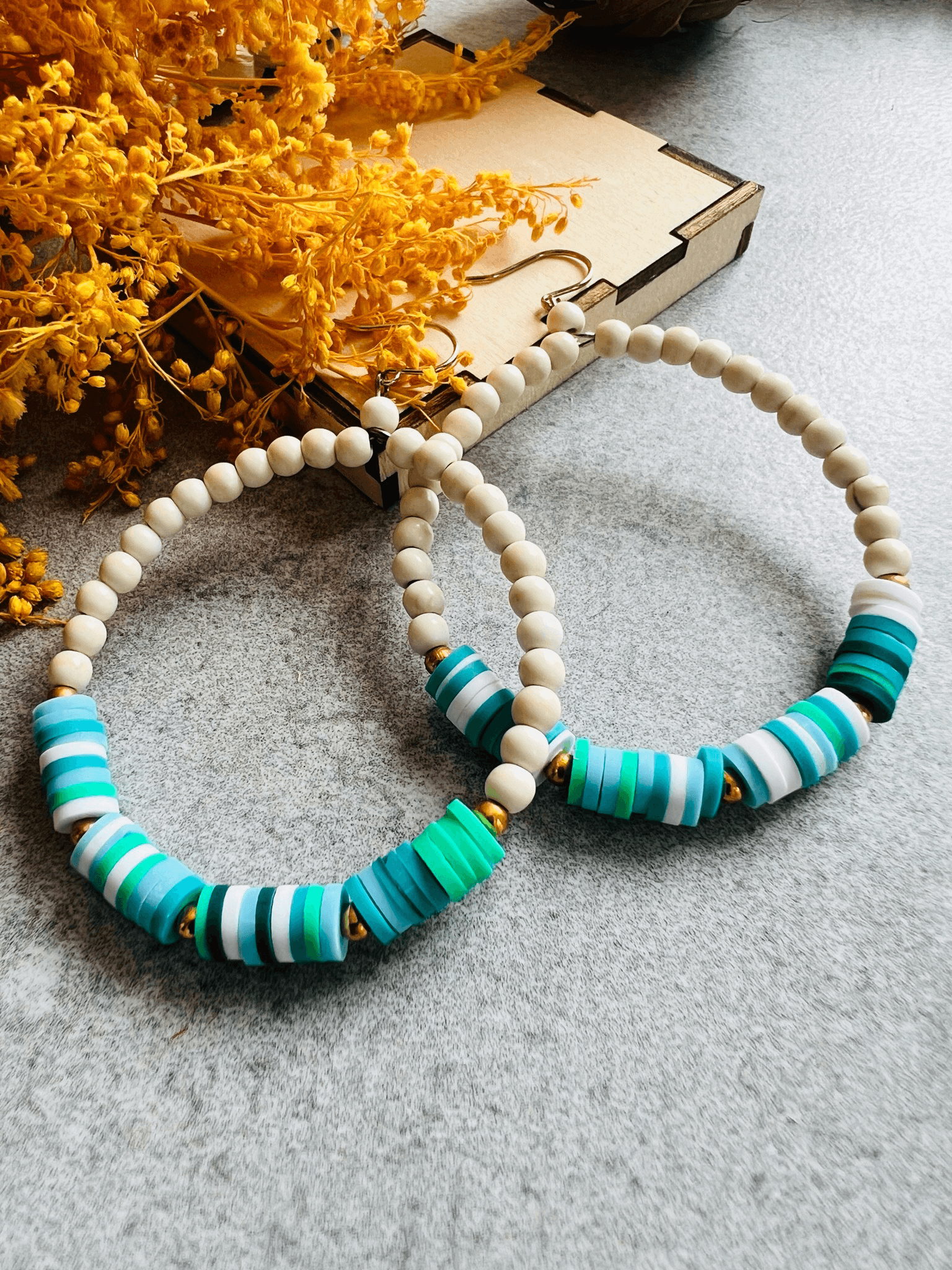 Boucles d’oreilles VERONIK perles polymère turquoise - Créations Uniques - Créations Uniques