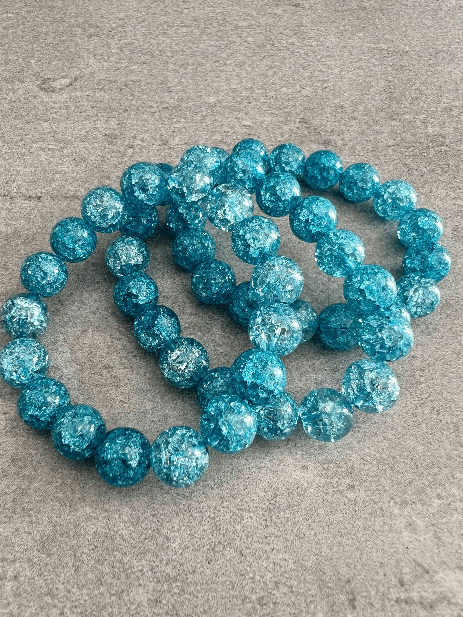 Bracelet BLEU perles effet craquelé - Créations Uniques